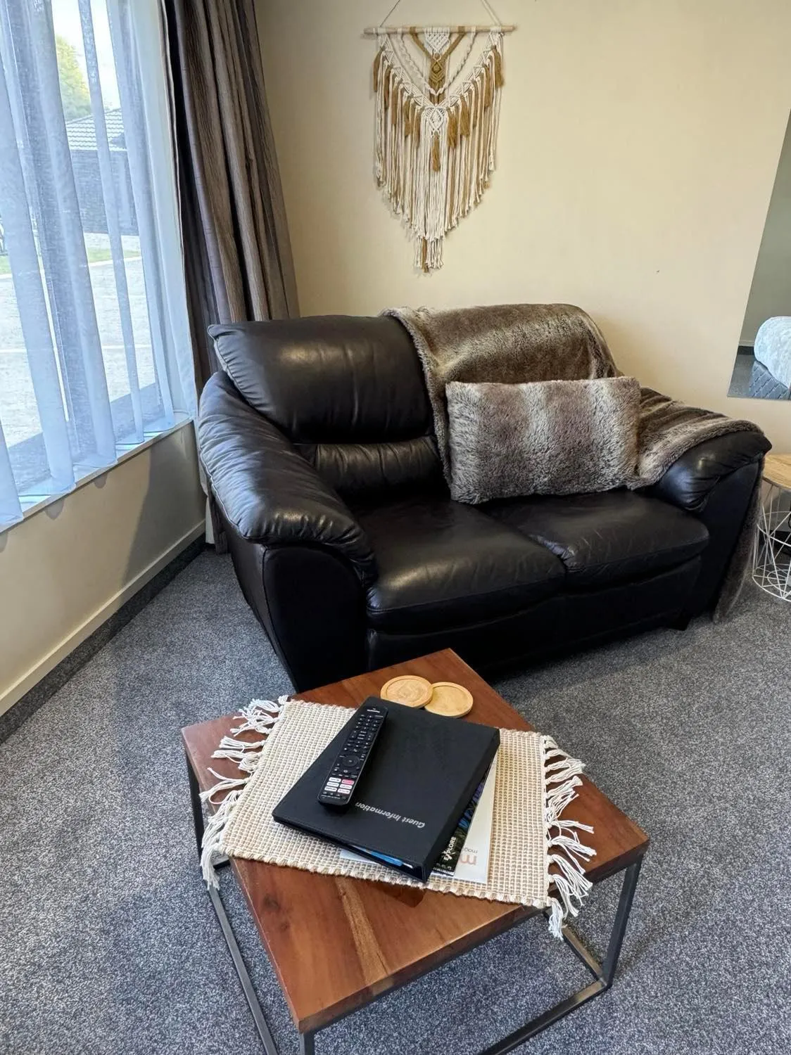 Living room in Centre Court Motel