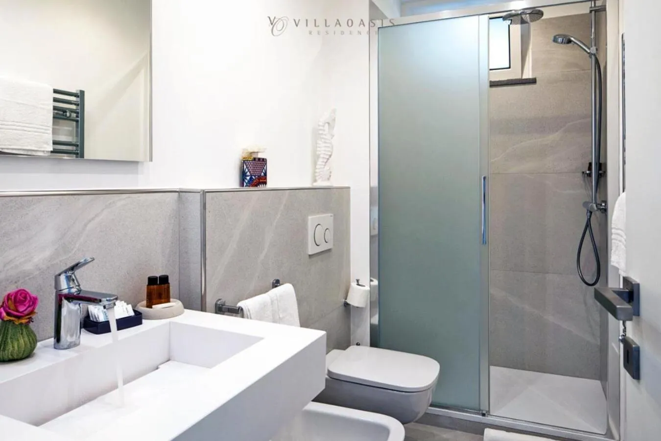 Shower in Taormina Villa Oasis Residence