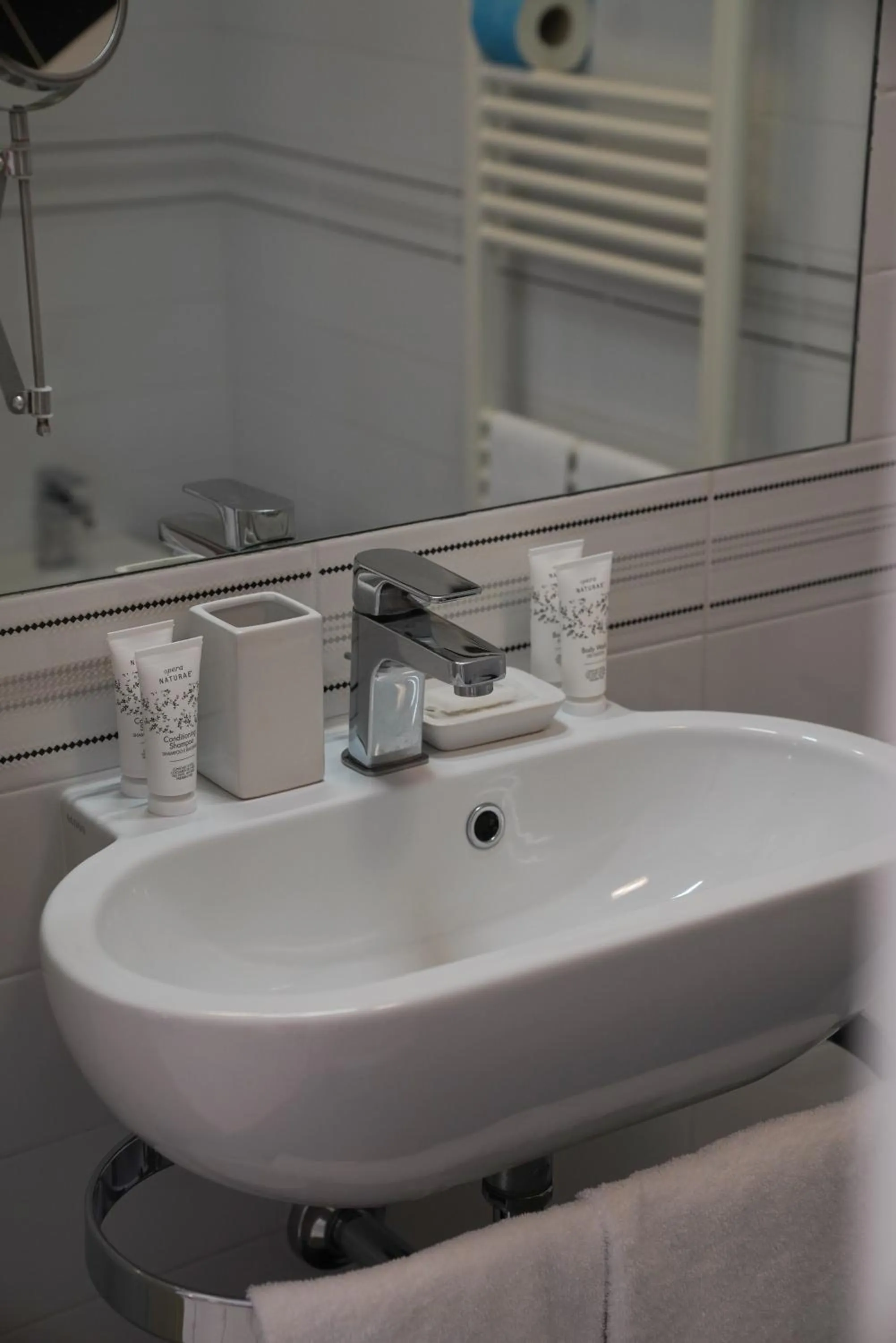 Bathroom in Affittacamere ALBA