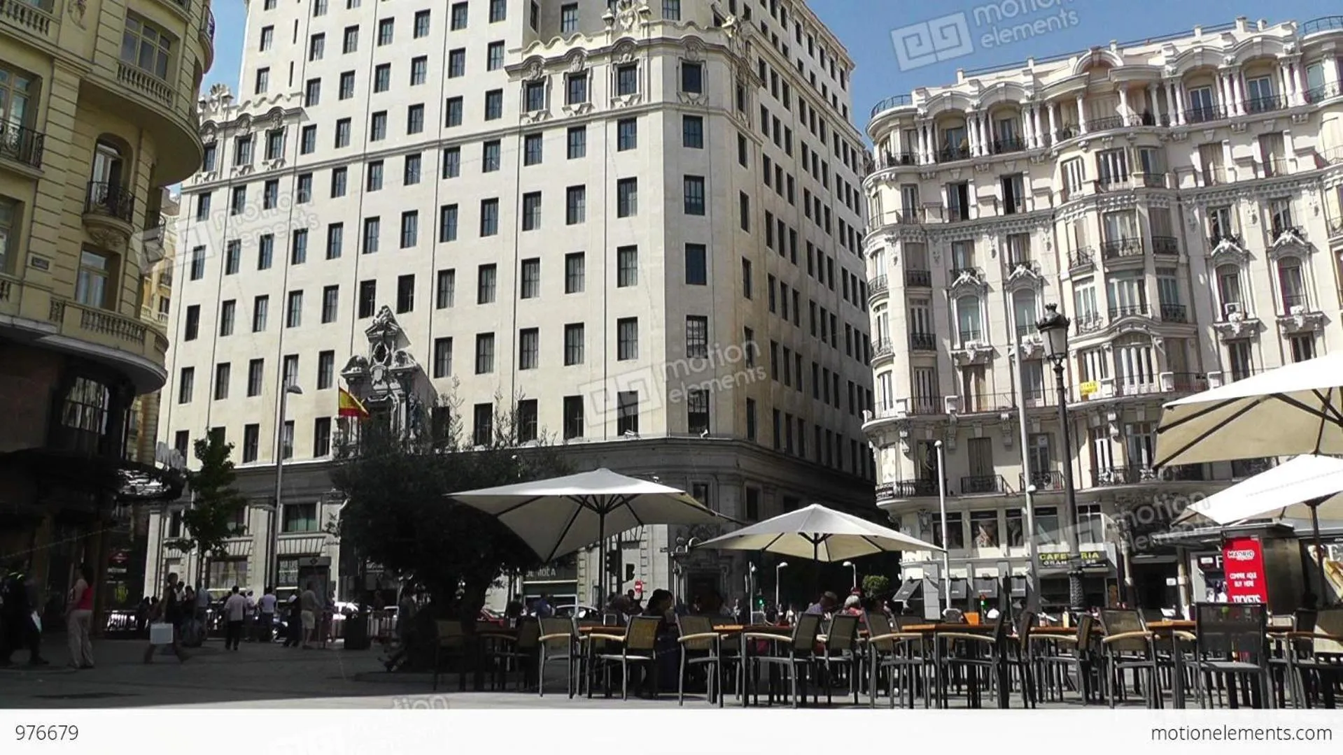 Nearby landmark in SOL- CARLOS V Apartaments