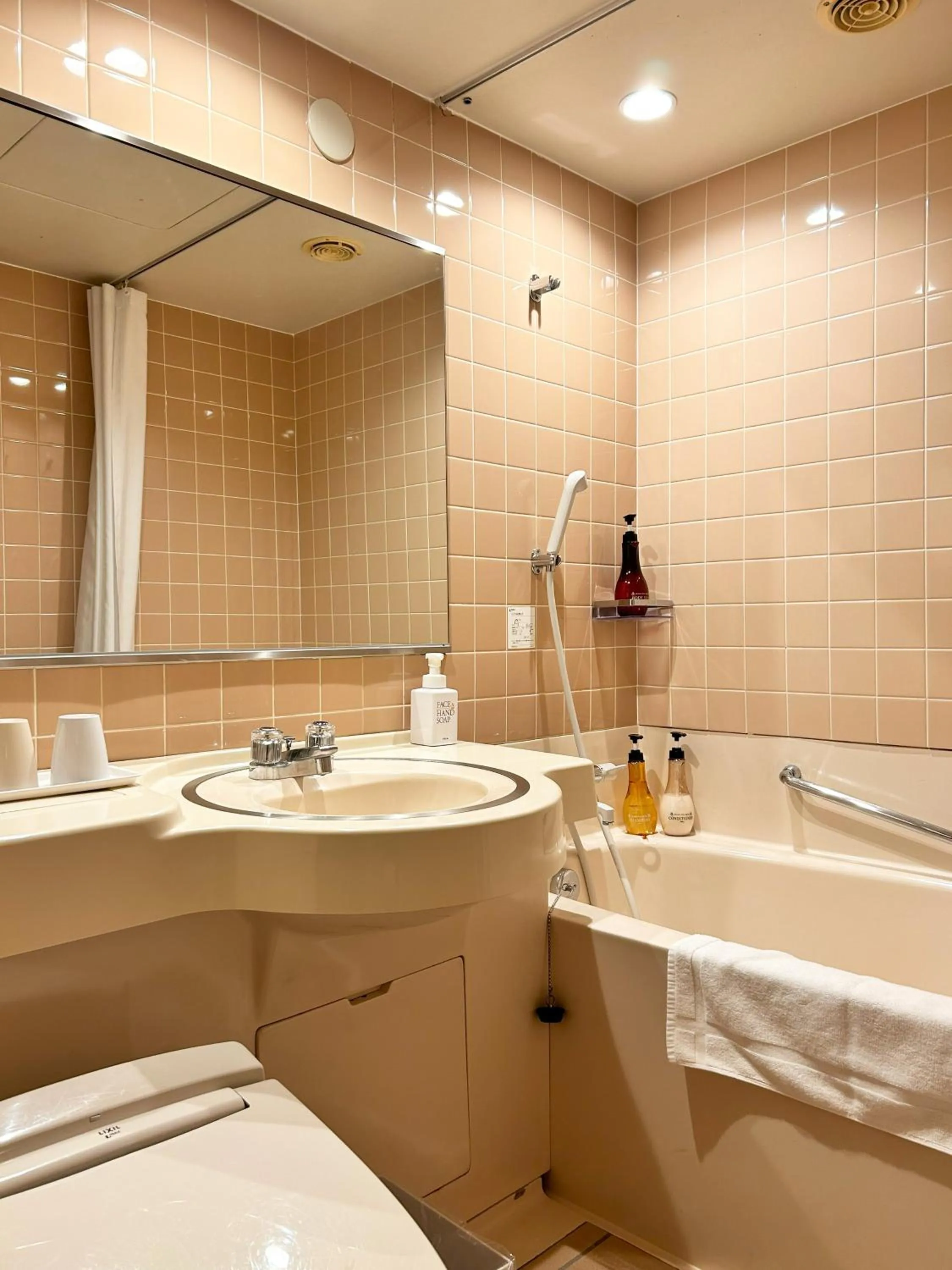 Nakajimaya Grand Hotel