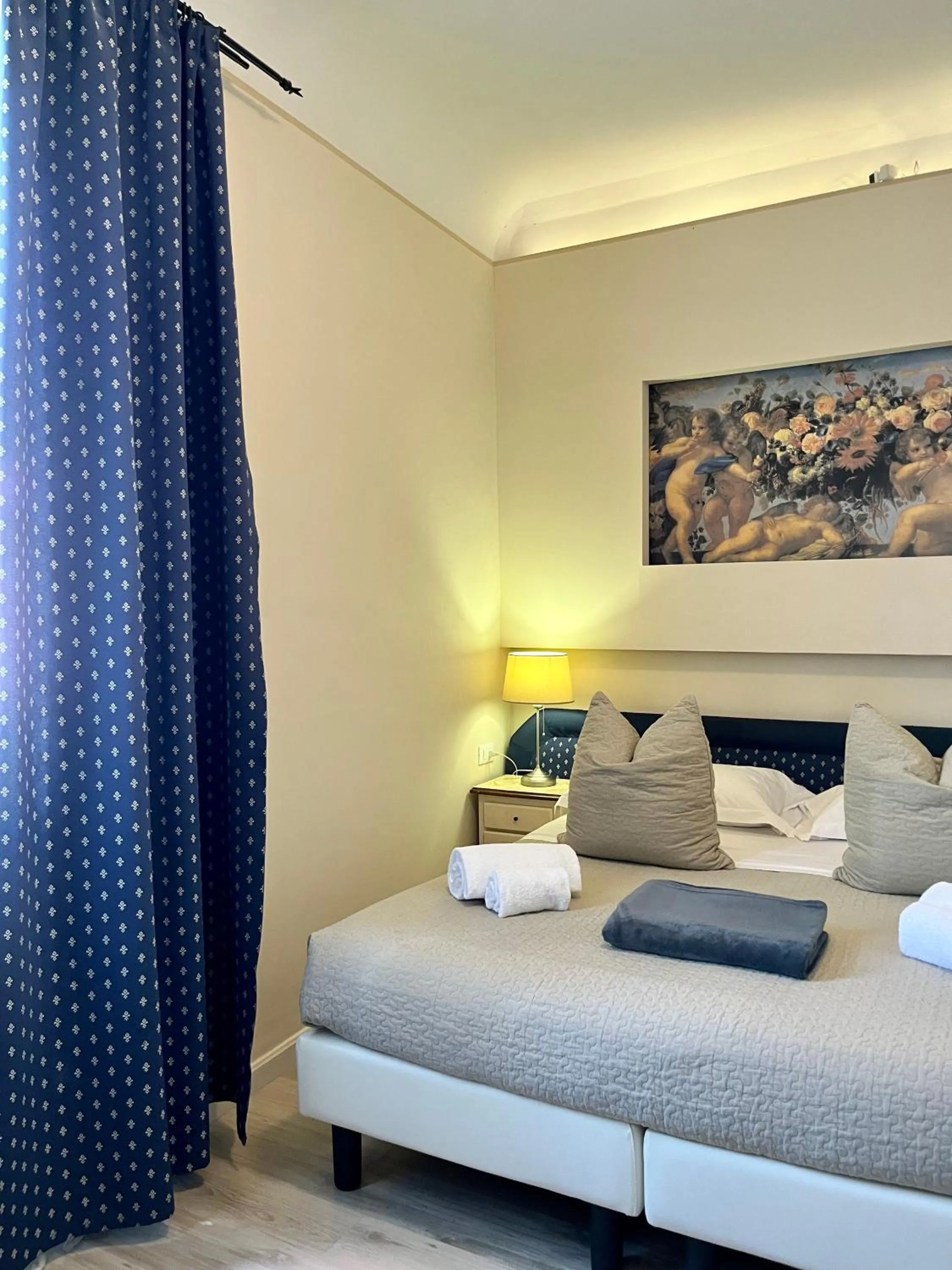 Bedroom, Bed in Soggiorno Pezzati