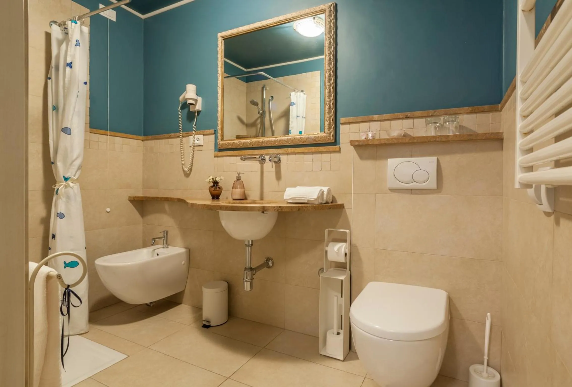 Bathroom in Soggiorno Pezzati