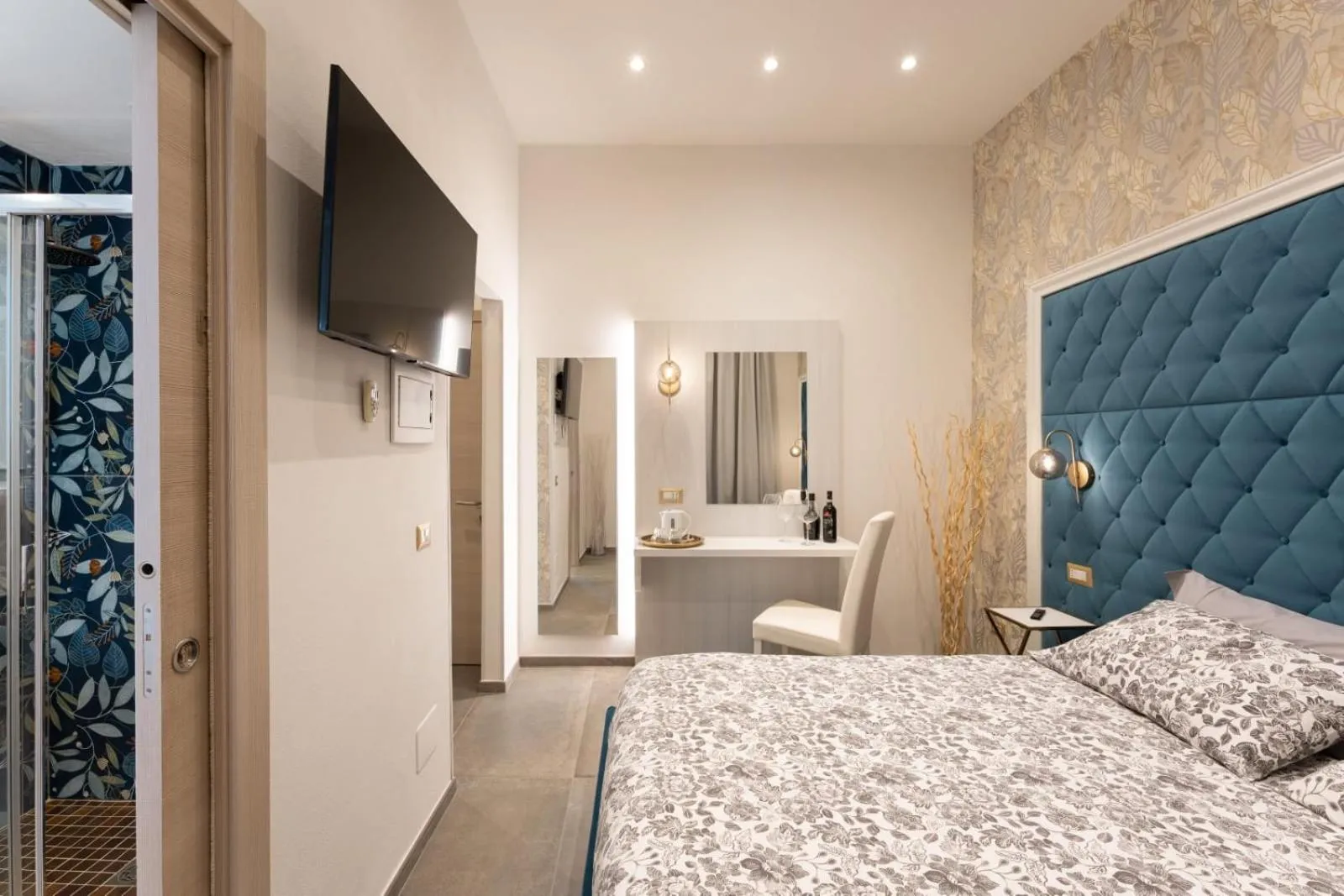 TV and multimedia, Bed in Hotel Bellavista