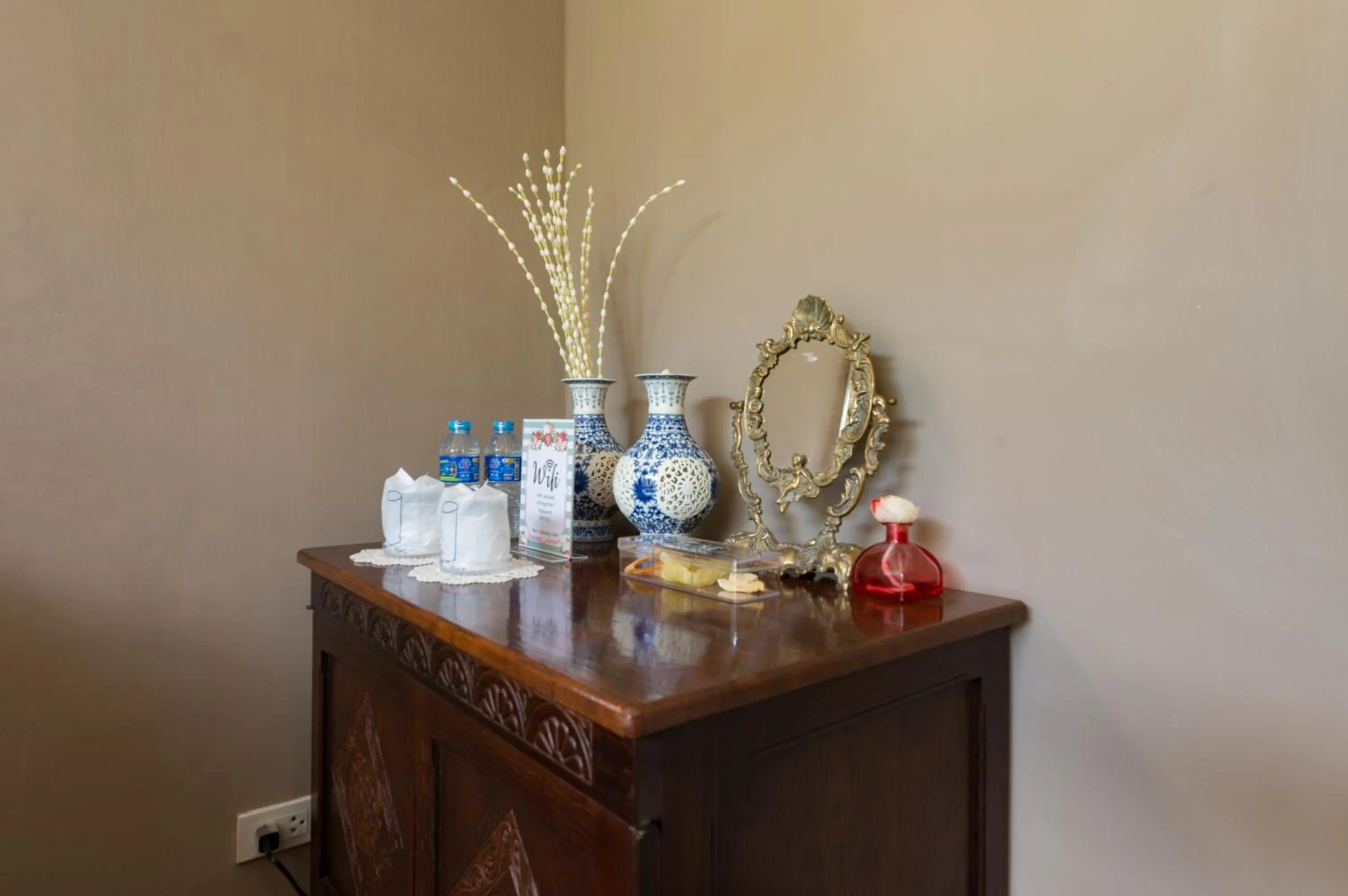 Drinks in The Unforgotten B&B