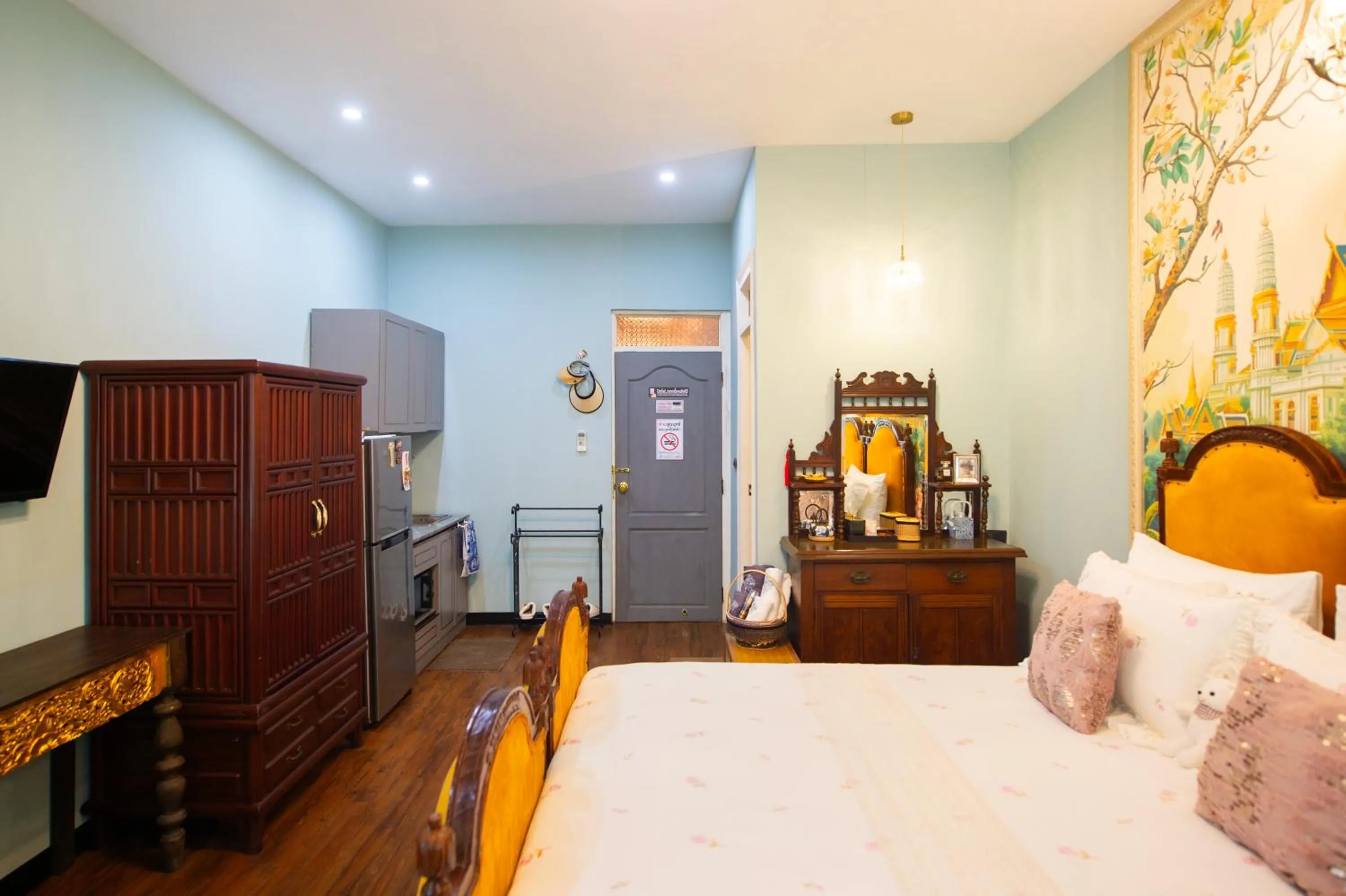 Bed in The Unforgotten B&B