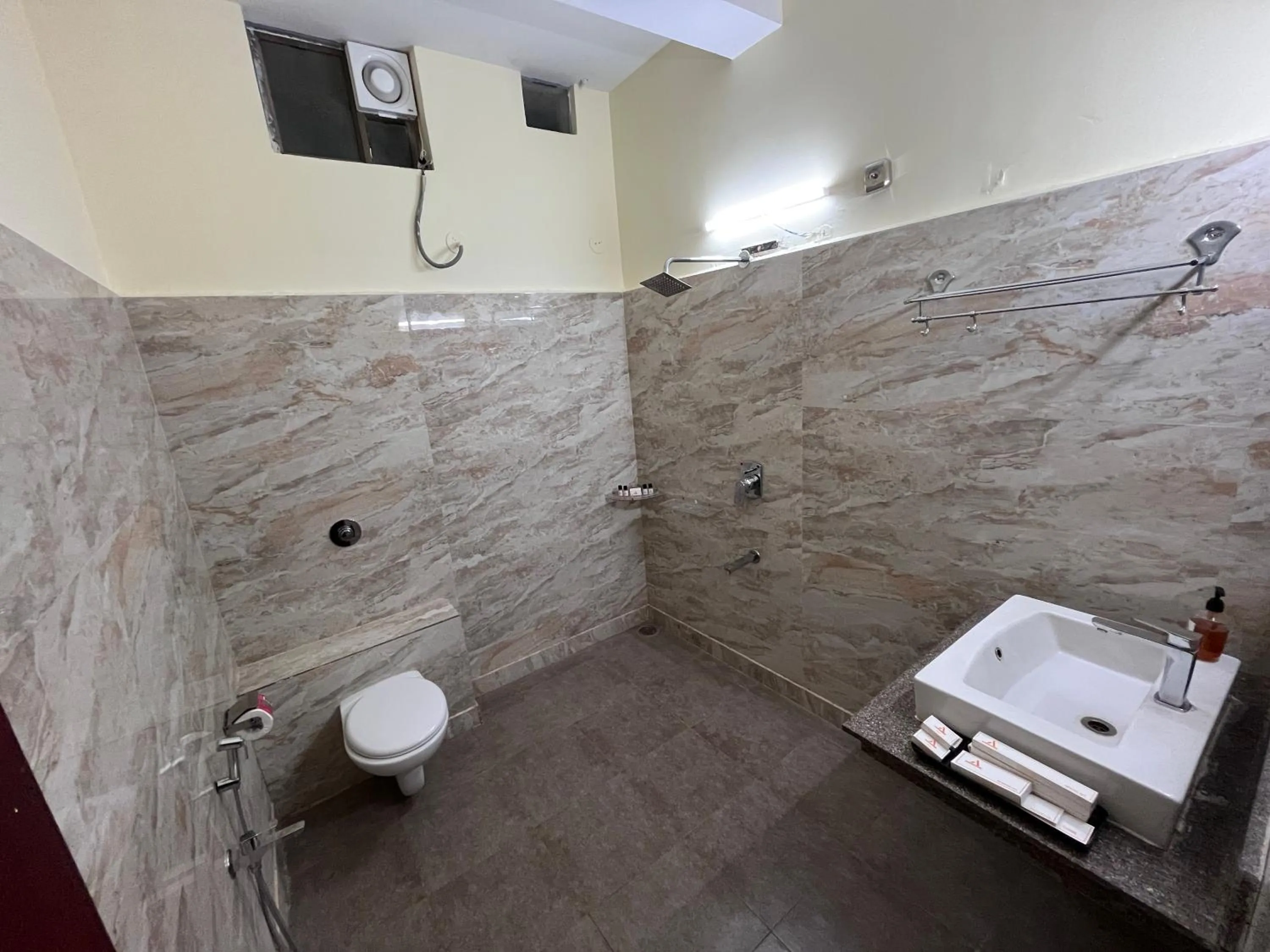 Shower in Ananya Comfortss