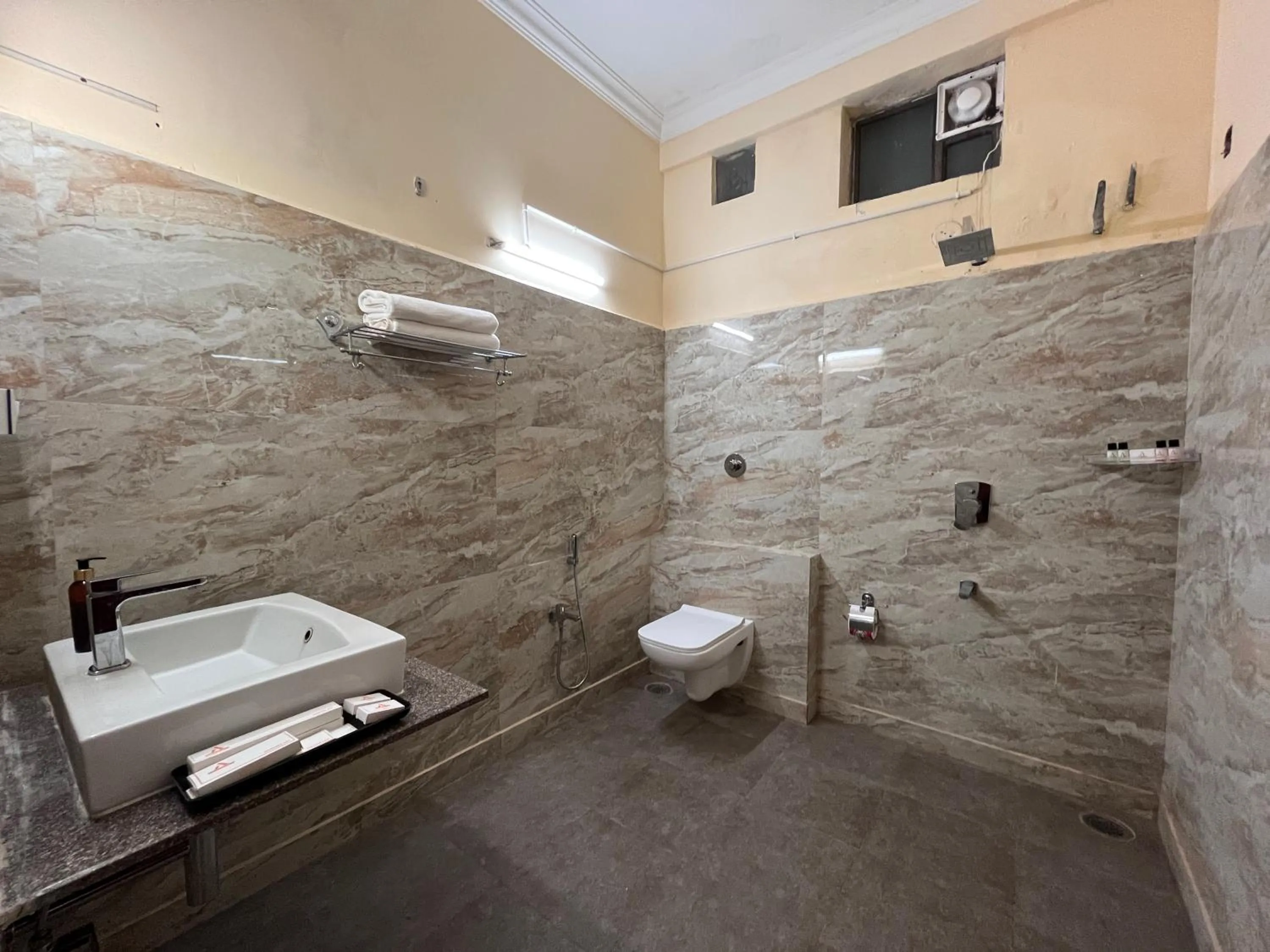 Shower in Ananya Comfortss