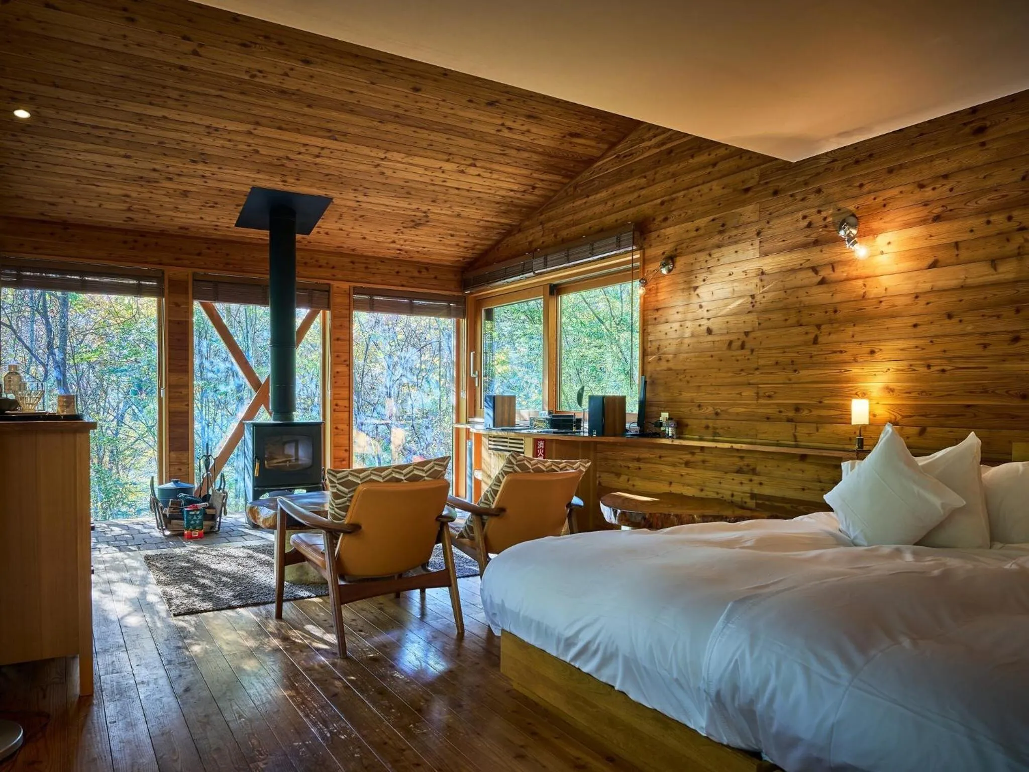 Bedroom, Bed in Hakone Retreat villa 1f