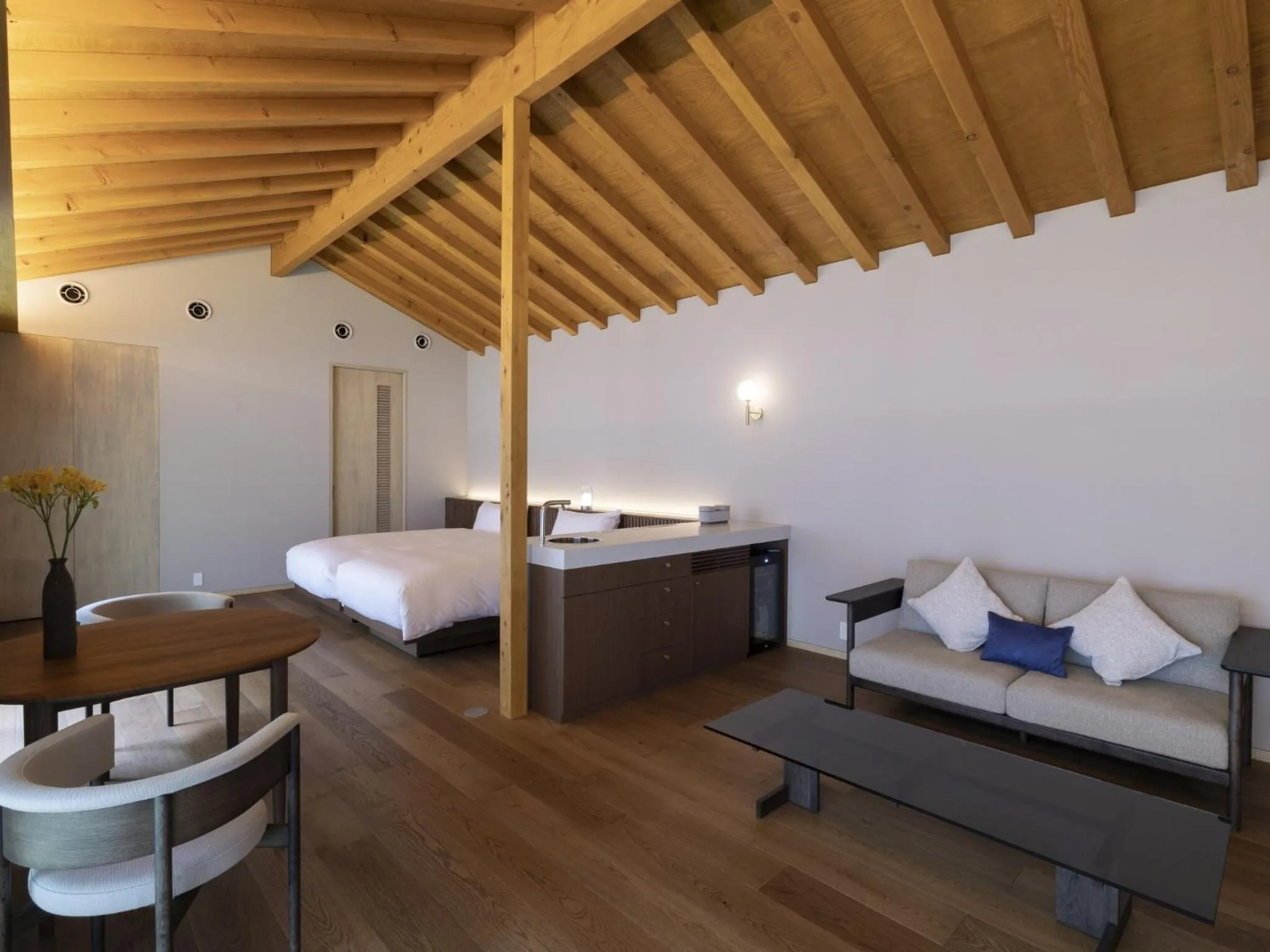 Living room, Bed in Hakone Retreat villa 1f