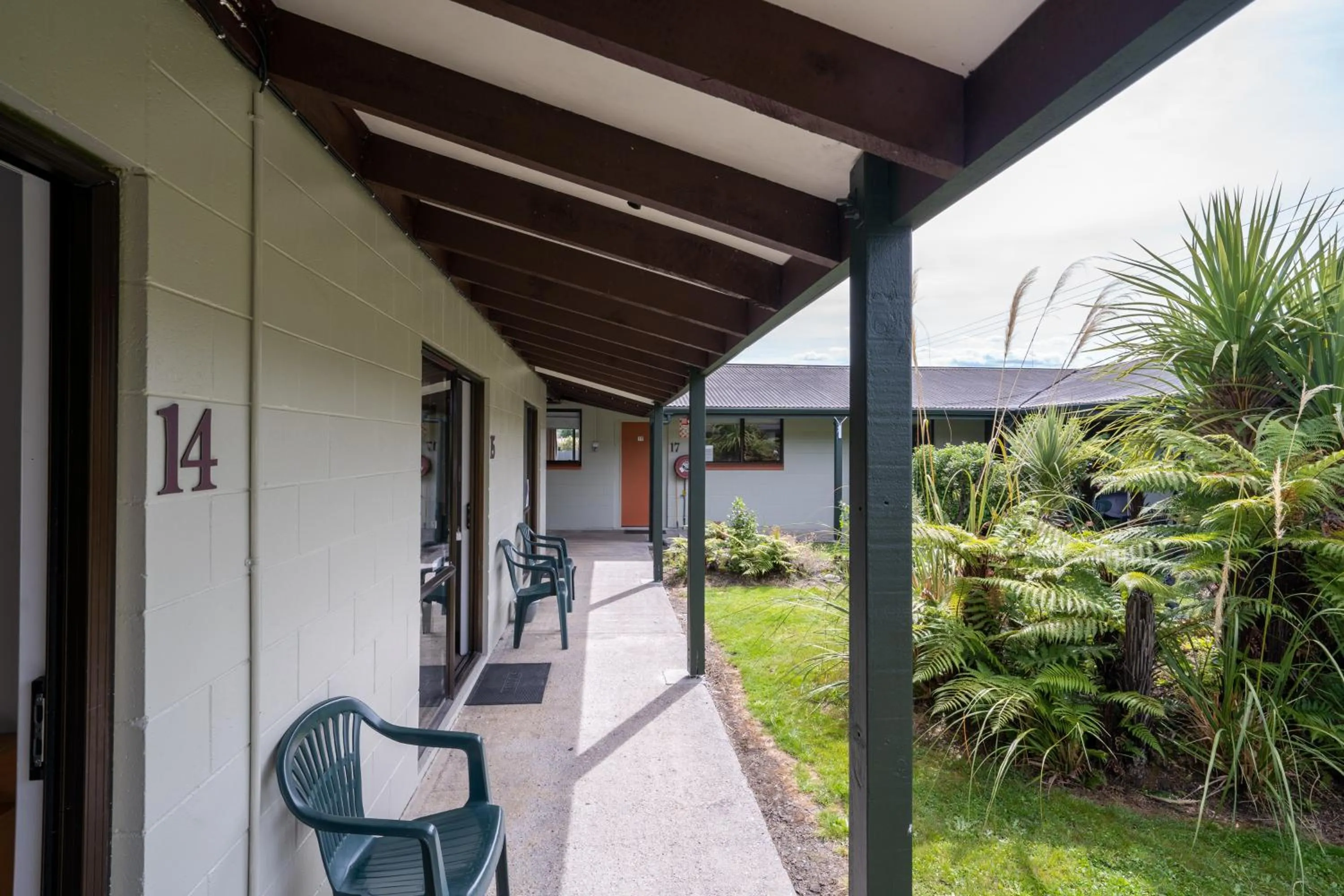 Property building in Dawsons Hotel