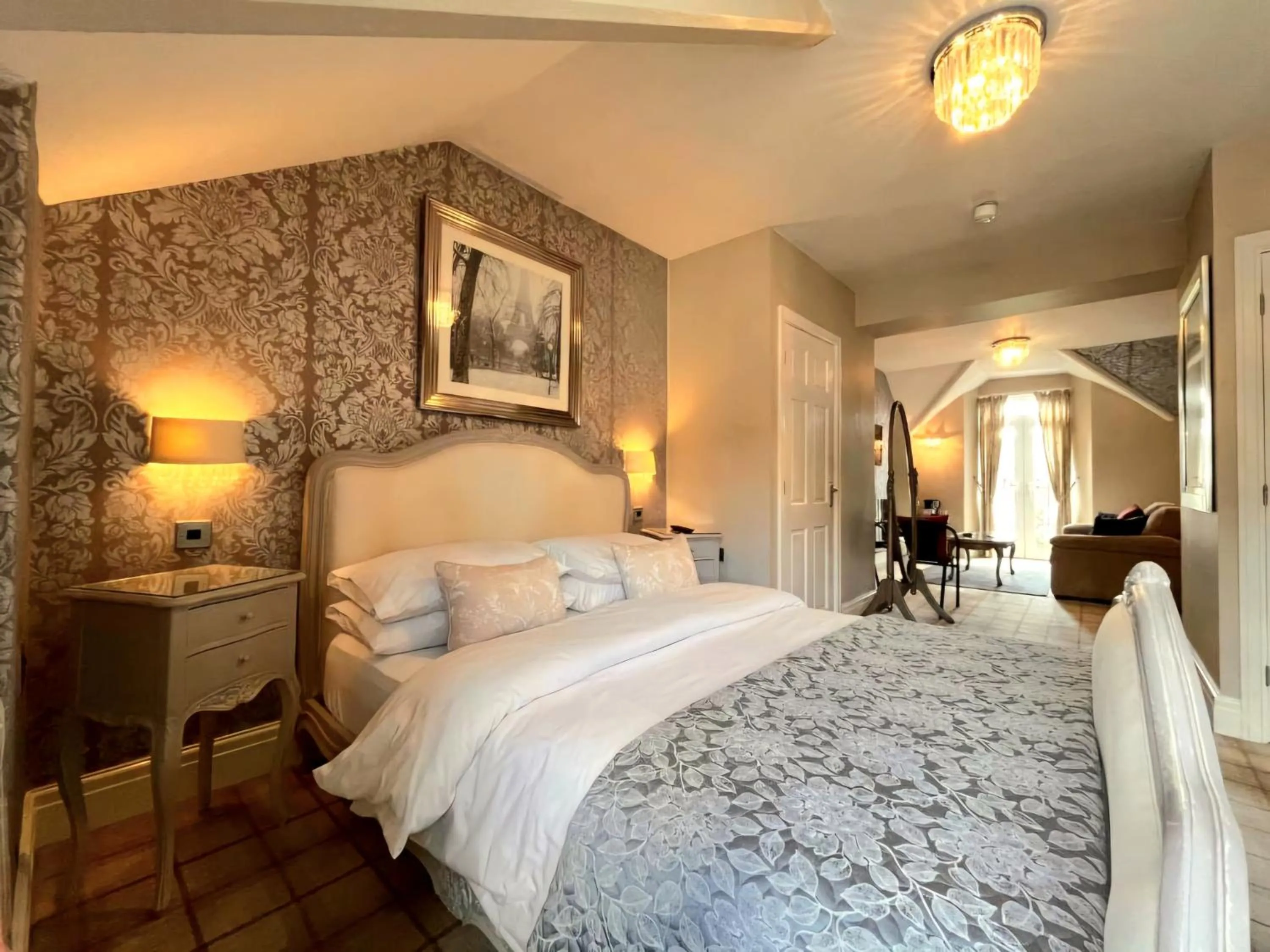 Photo of the whole room, Bed in Bowness Bay Suites