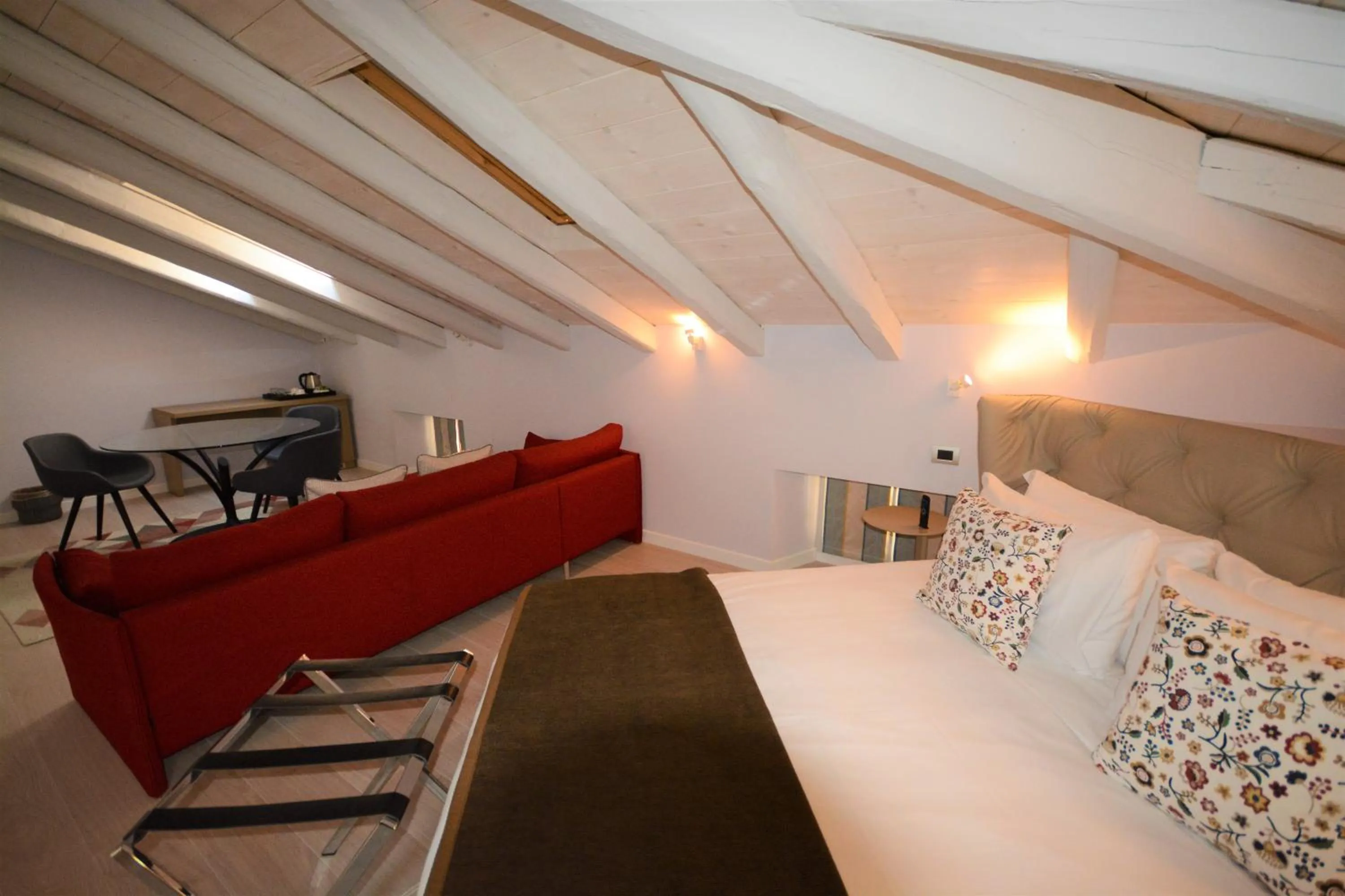 Bed in Les 7 Suites Erica