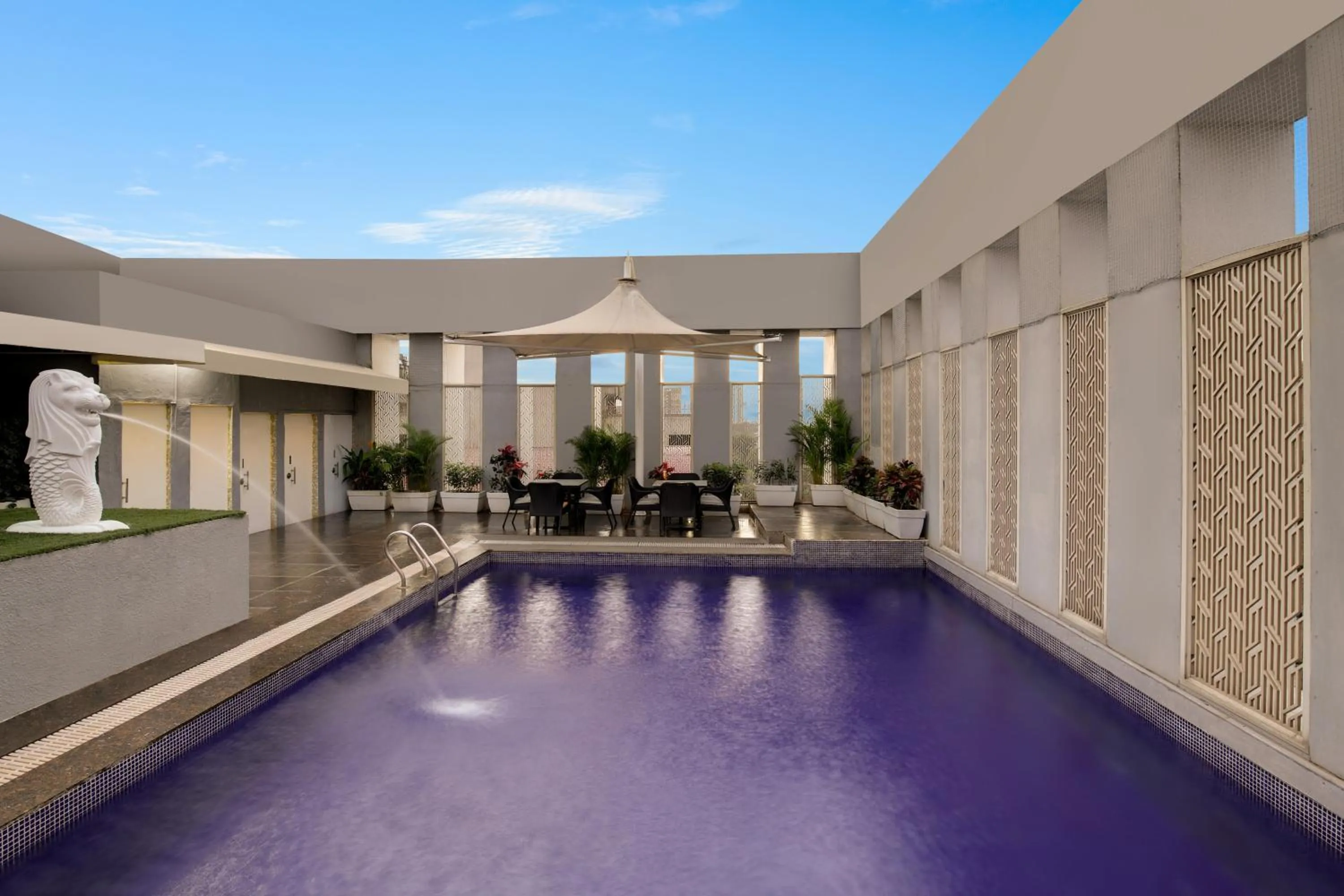 Swimming pool in Lemon Tree Premier, Navi Mumbai