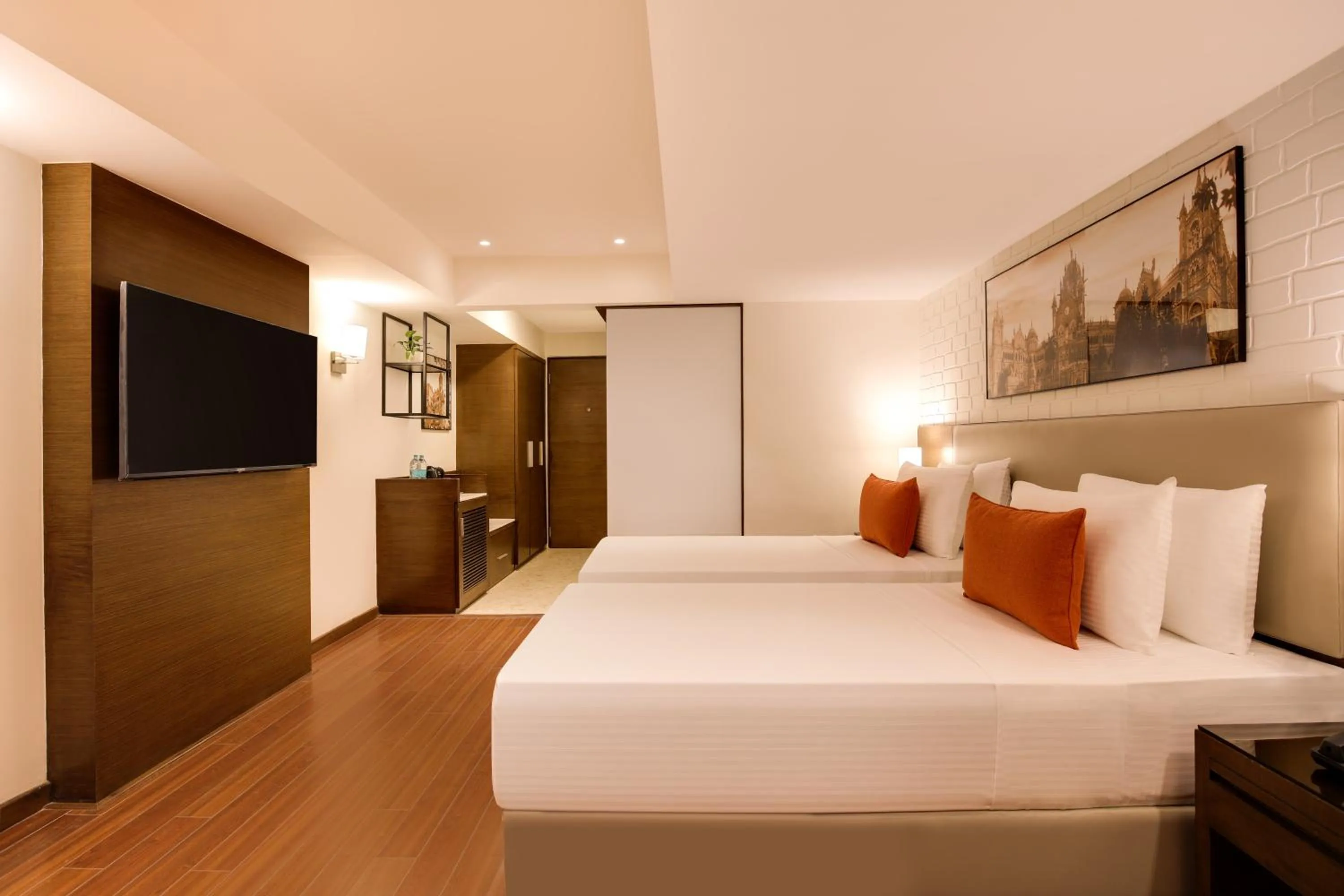 Bedroom, Bed in Lemon Tree Premier, Navi Mumbai