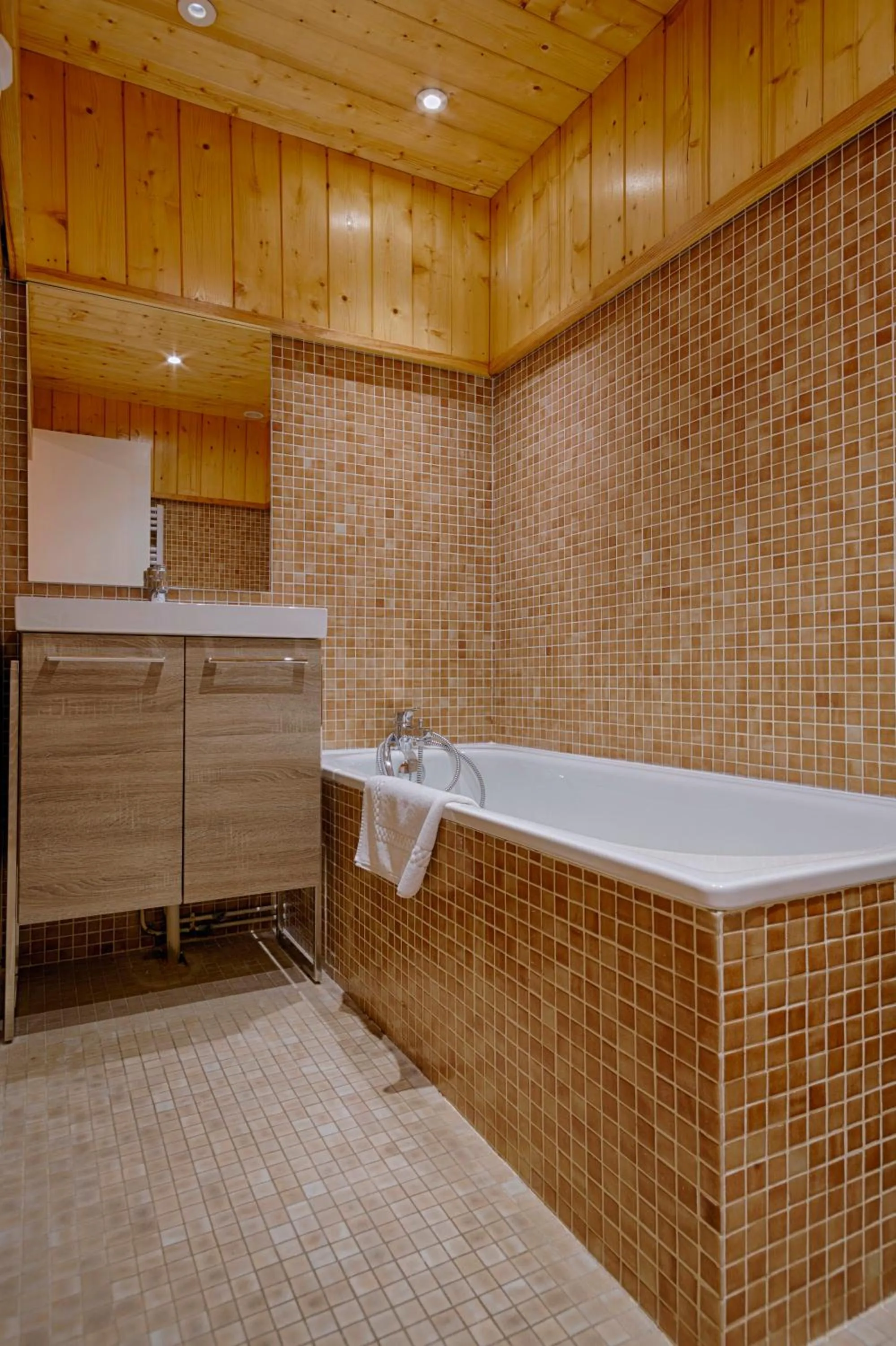 Bathroom in Hotel Résidence Le Sporting