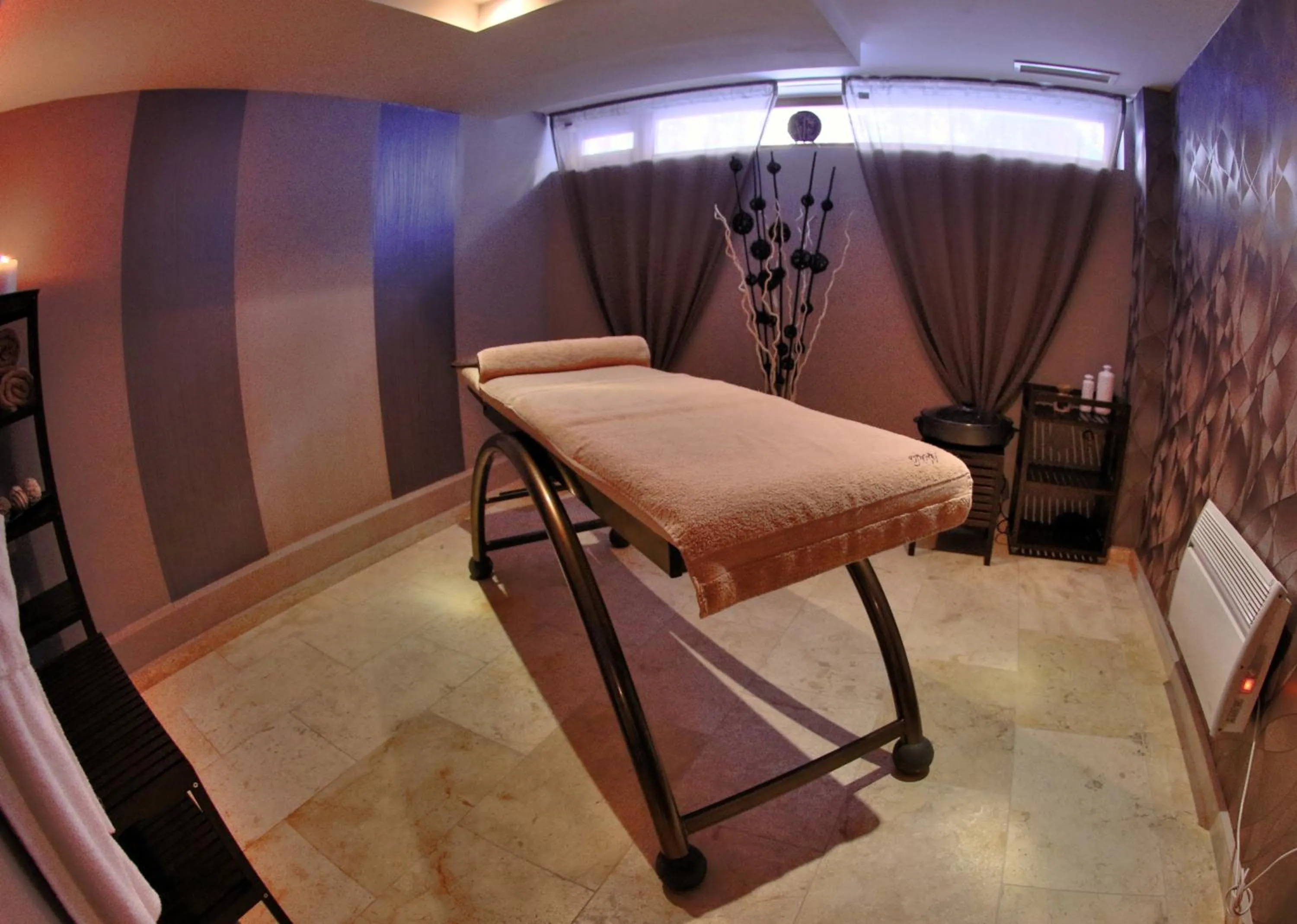Massage in Radina's Way Hotel