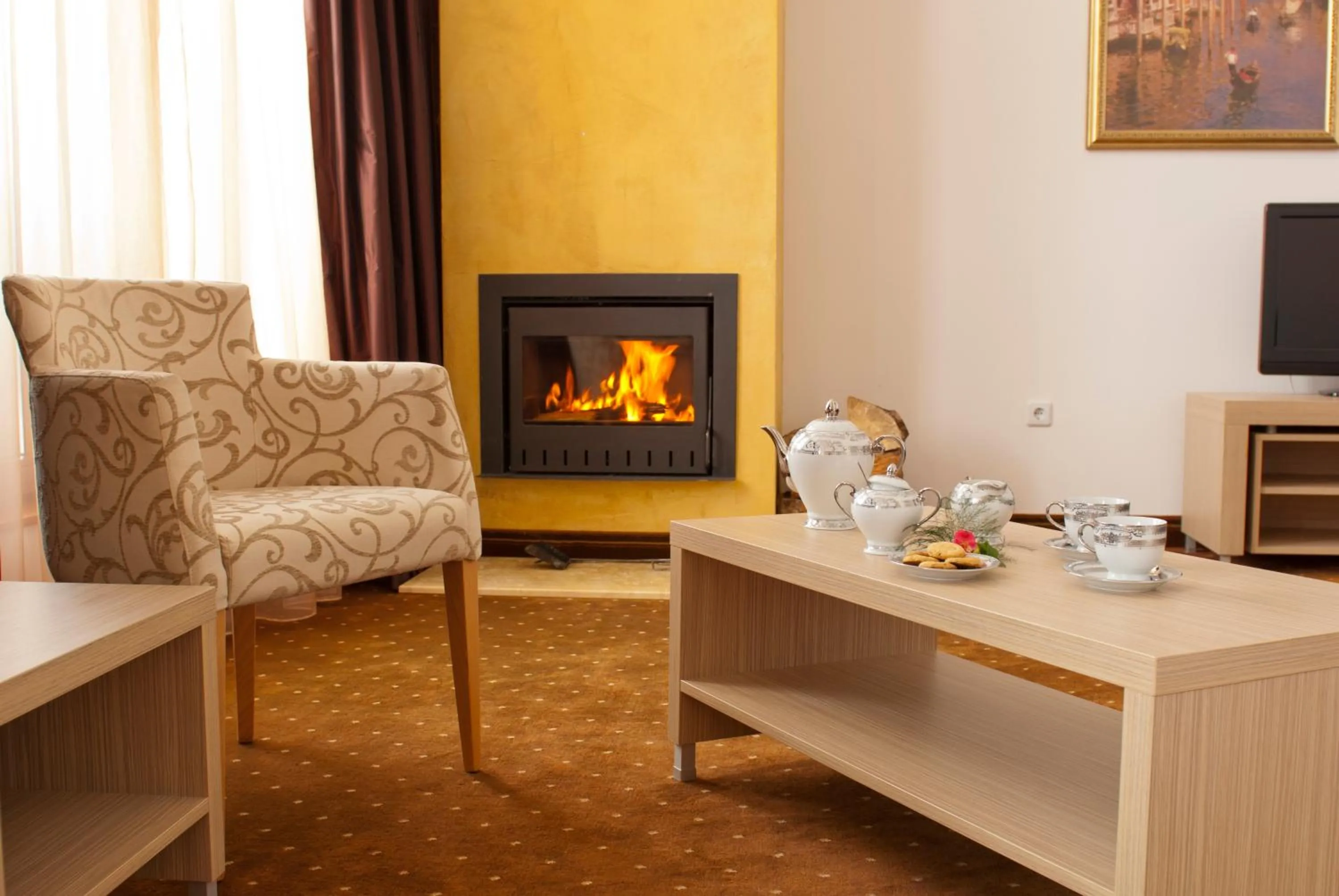 Living room in Radina's Way Hotel