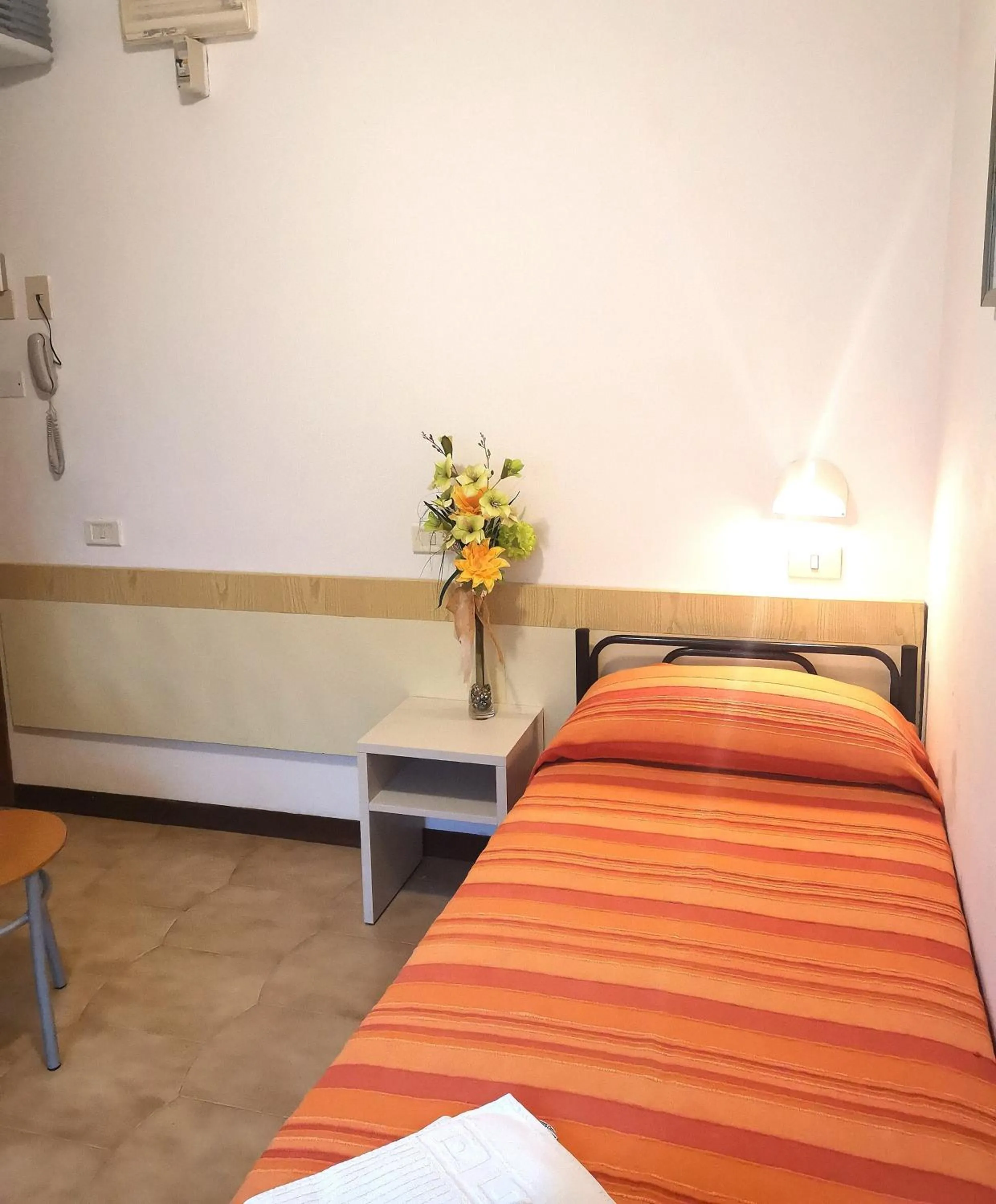 Bedroom, Bed in Hotel Alcazar