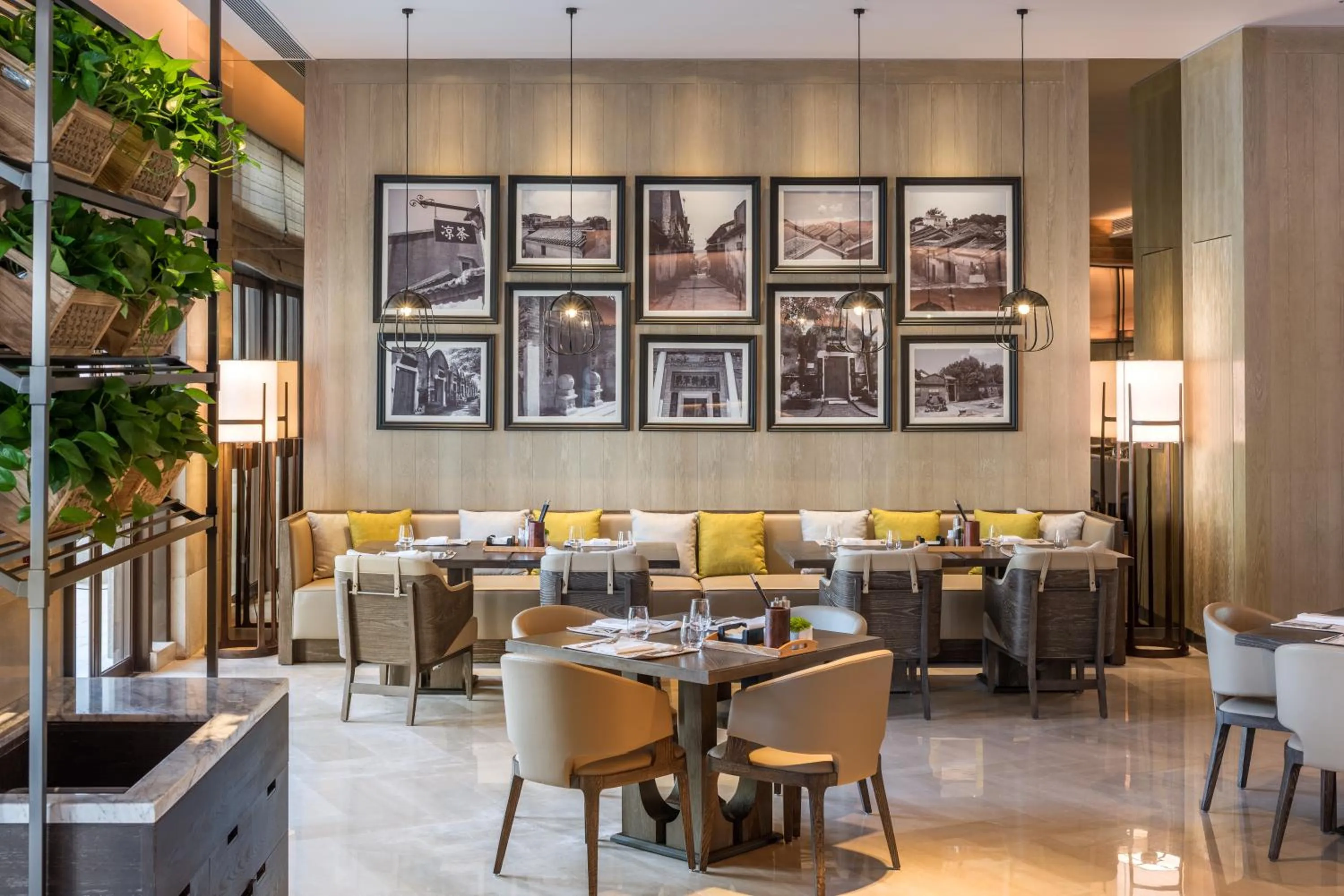 Restaurant/places to eat in Shenzhen Marriott Hotel Golden Bay