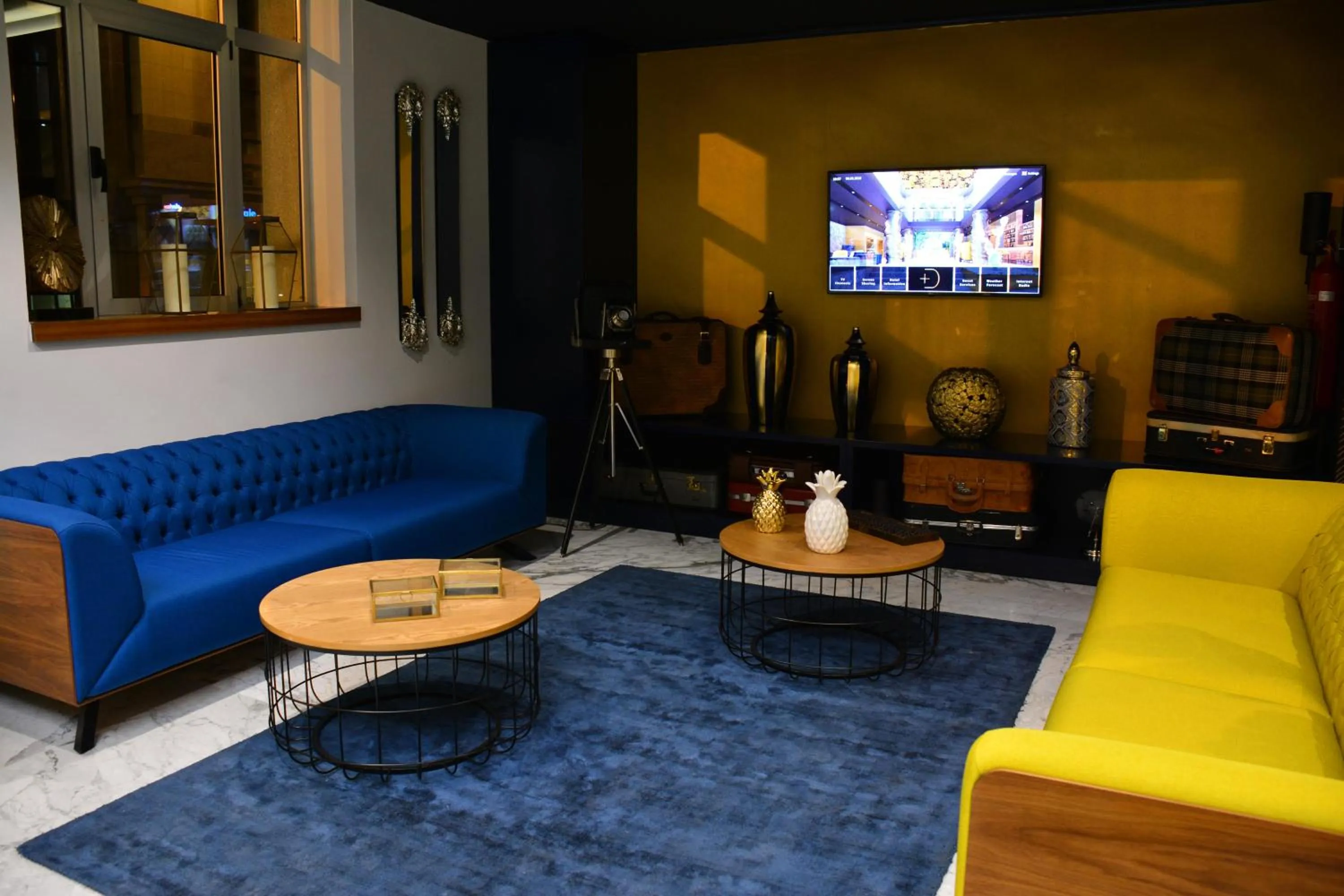 Lobby or reception in Design Plus Bex Hotel