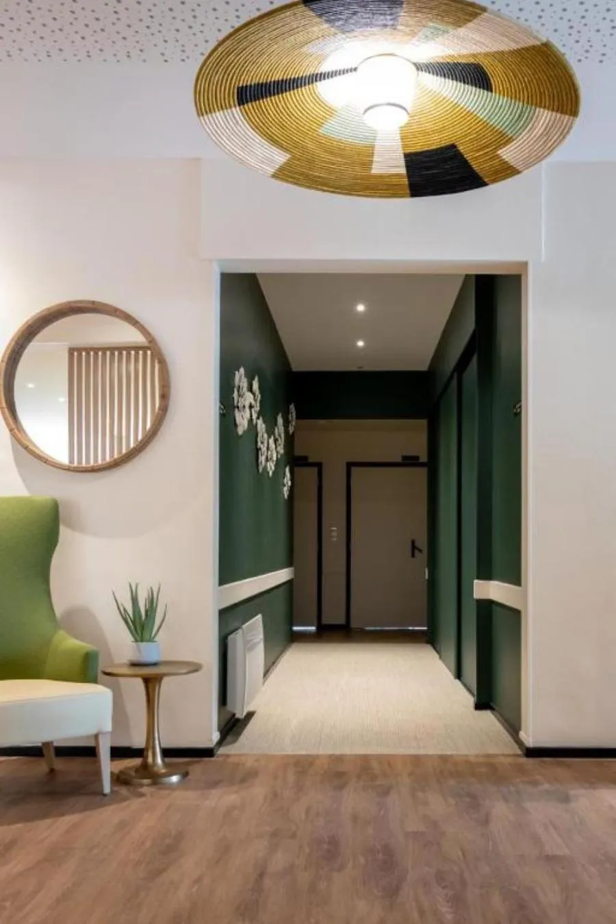 Lobby or reception in Best Western Auray le Loch