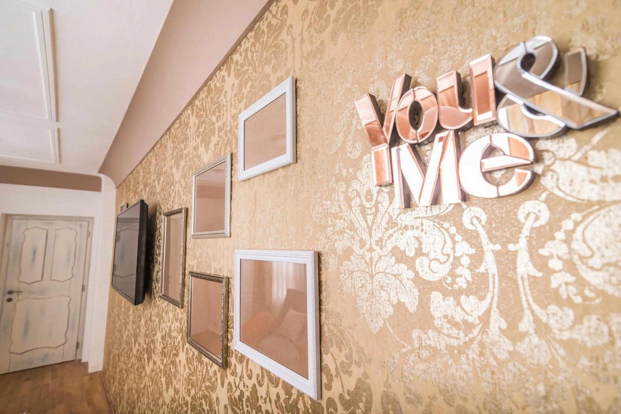 Decorative detail in Krumlovská pohádka