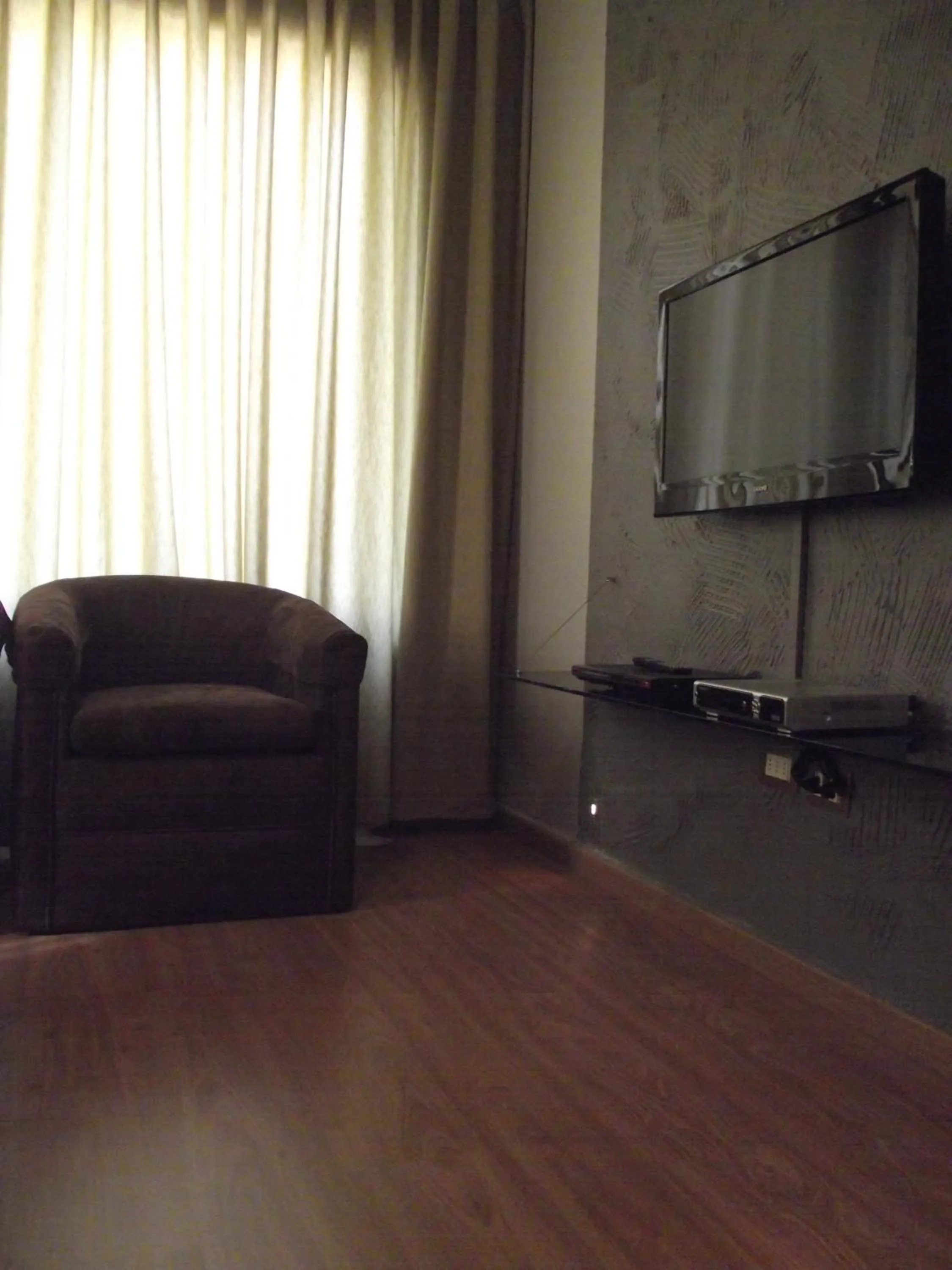 TV and multimedia in Crystal Suites