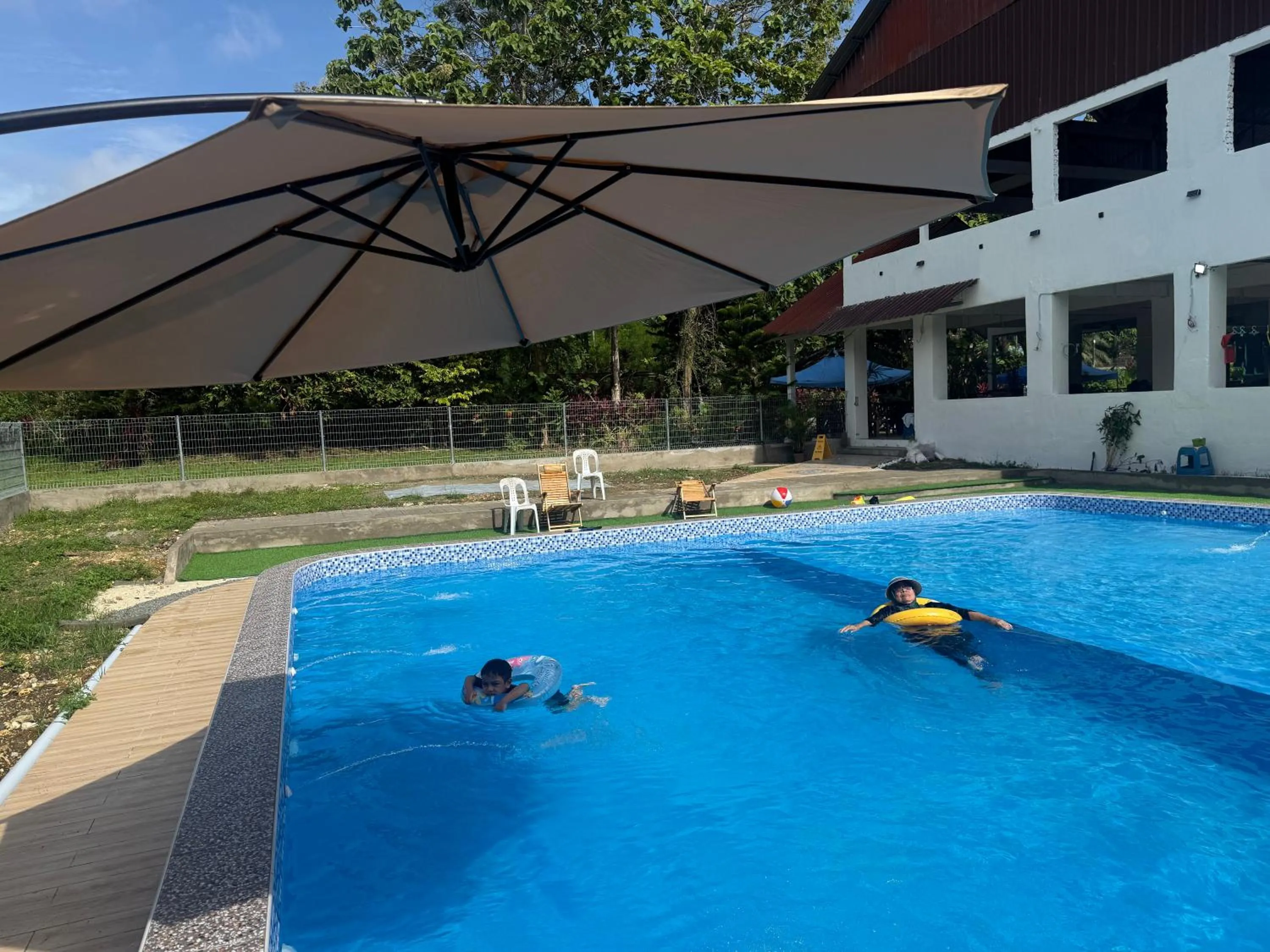 Pool view in RTMS Guesthouse Semporna