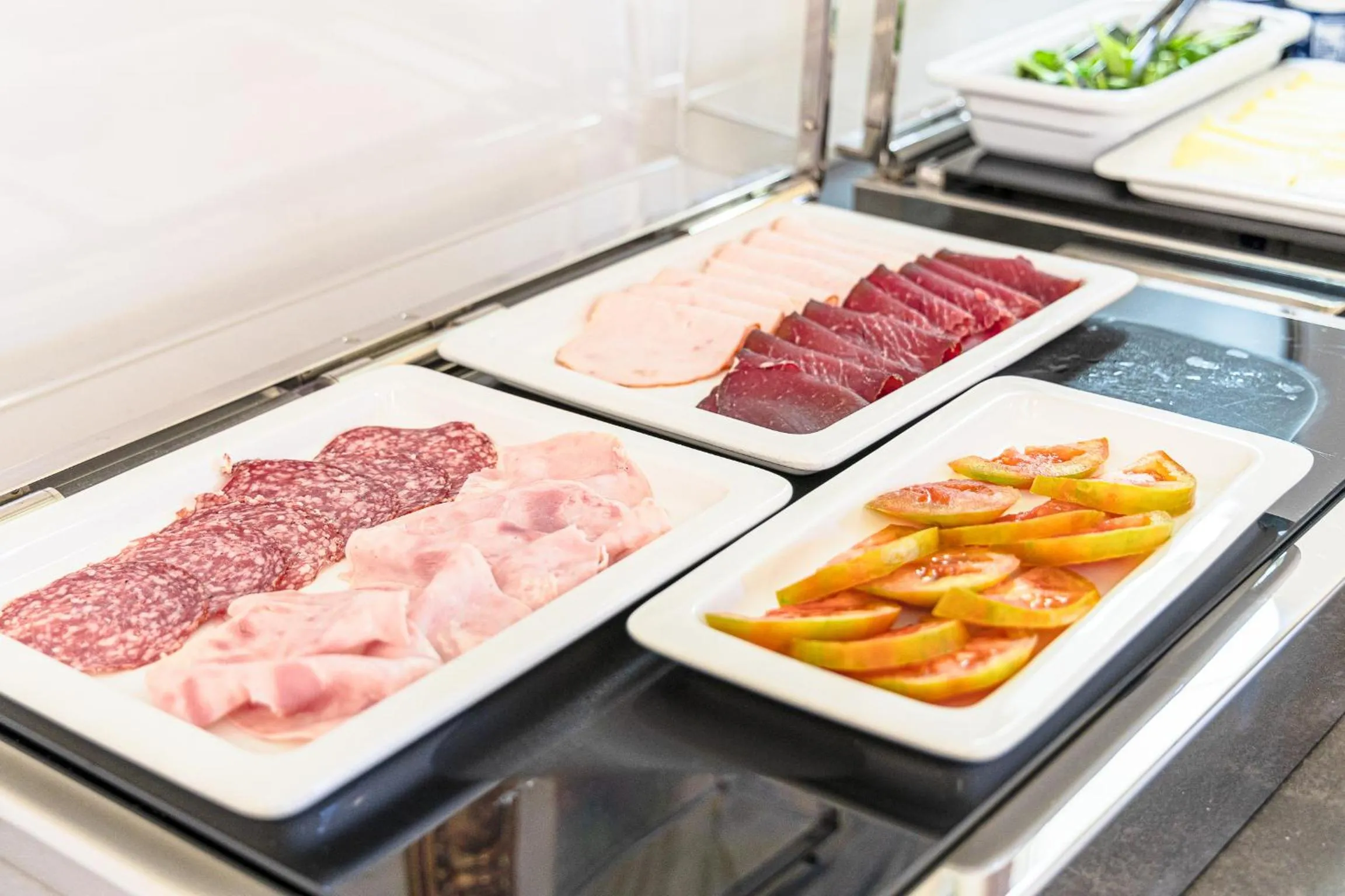 Buffet breakfast in Hotel De La Ville