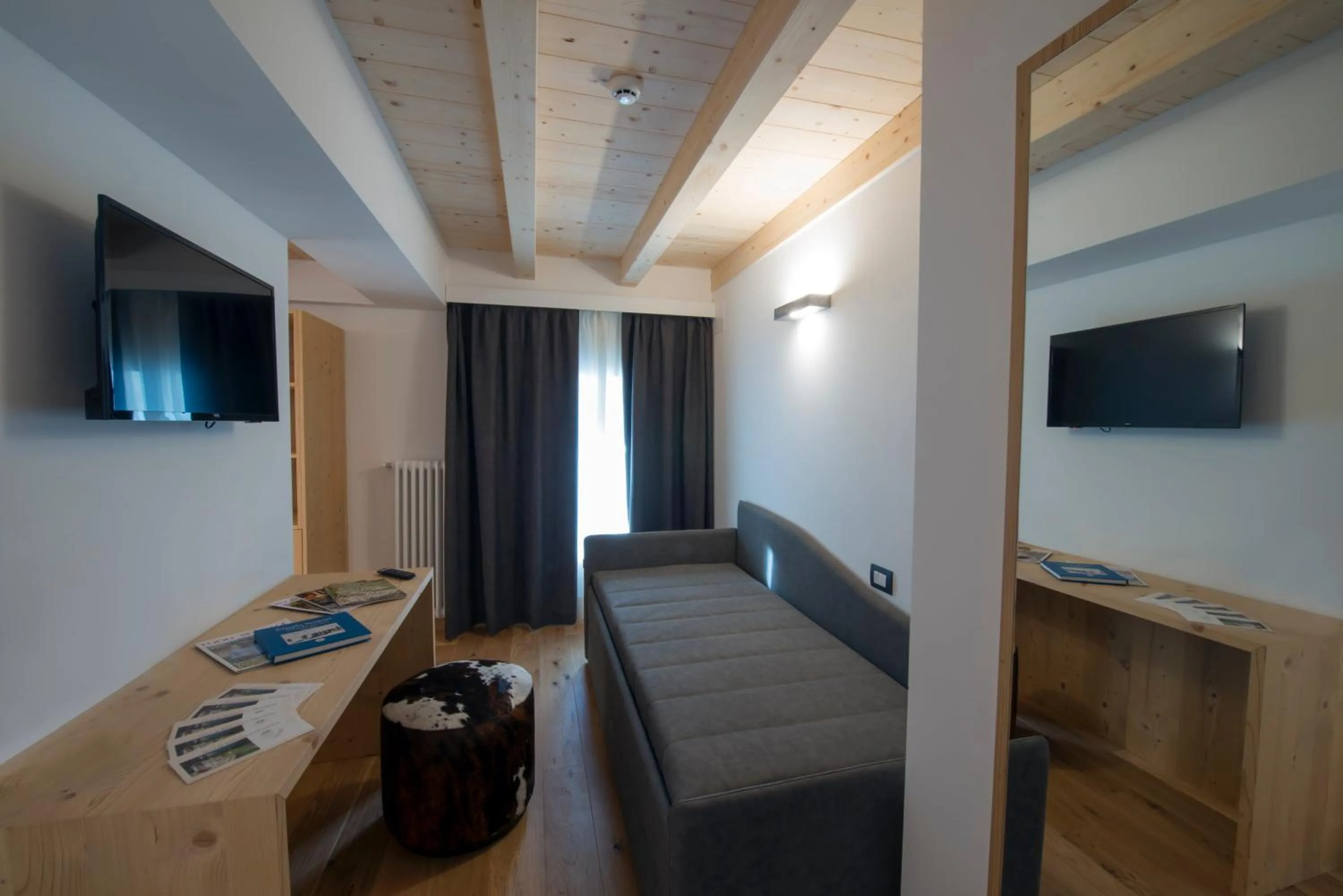 Bed in Hotel La Meridiana