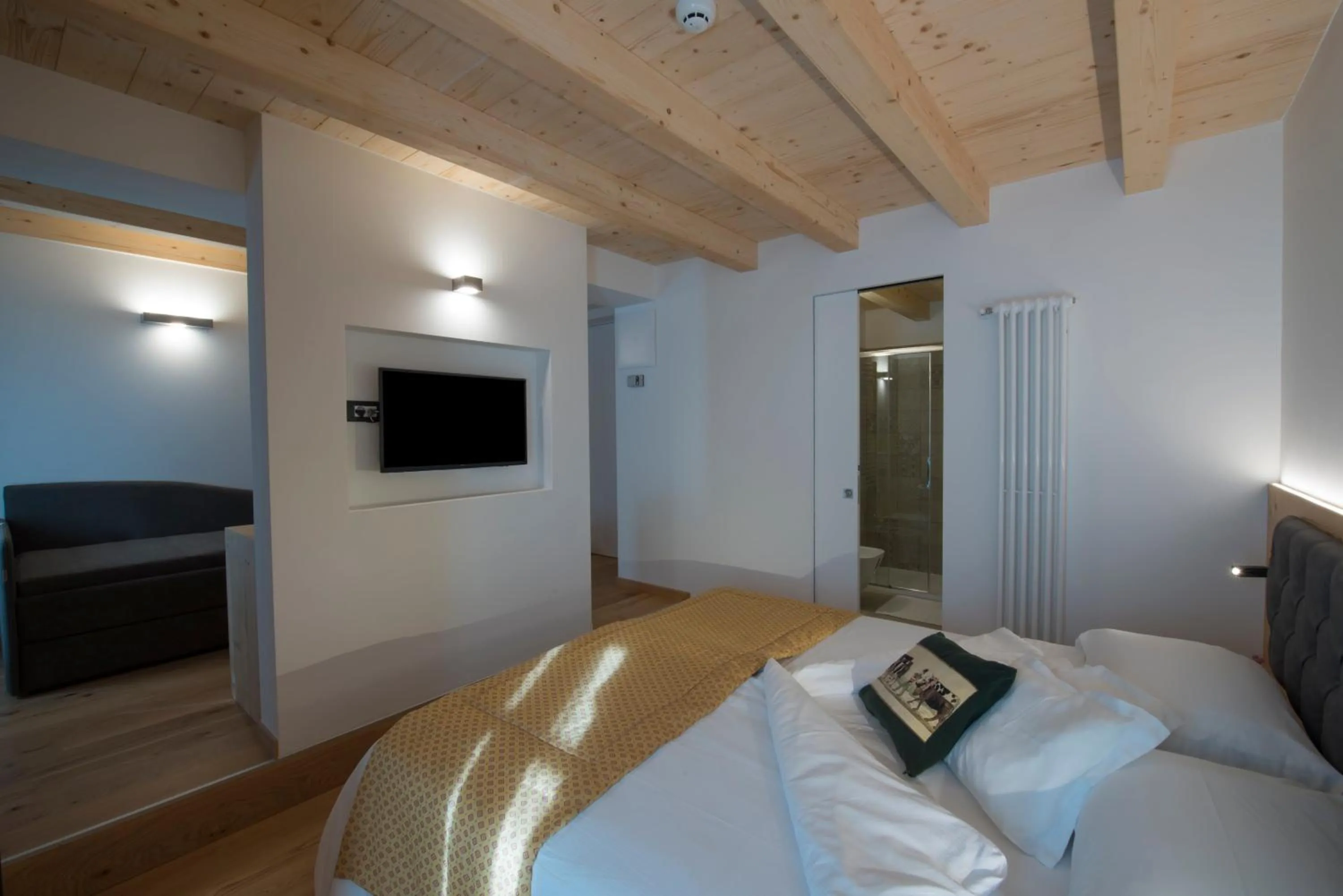 Bed in Hotel La Meridiana