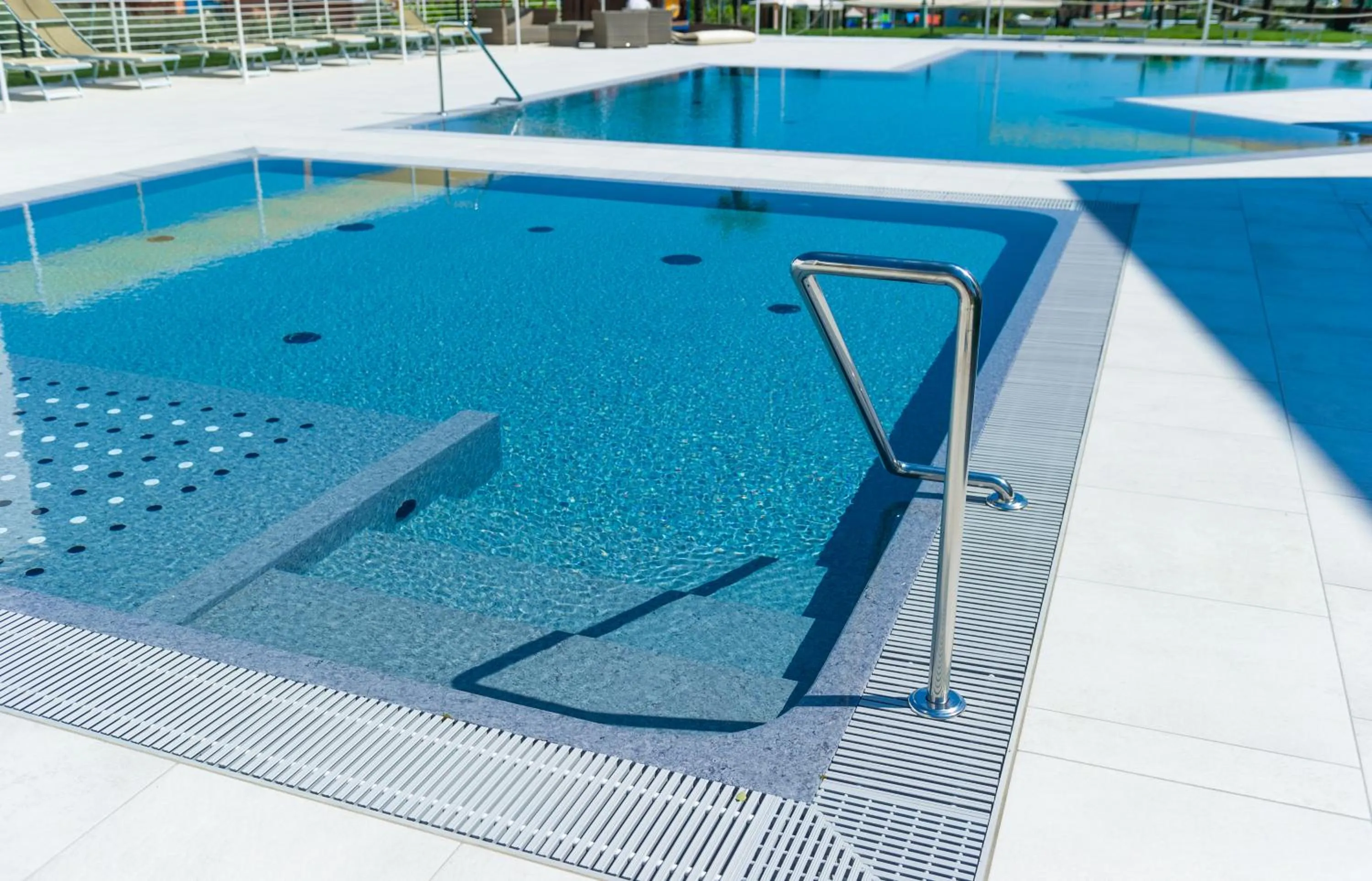 Swimming pool in Apparthotel San Sivino