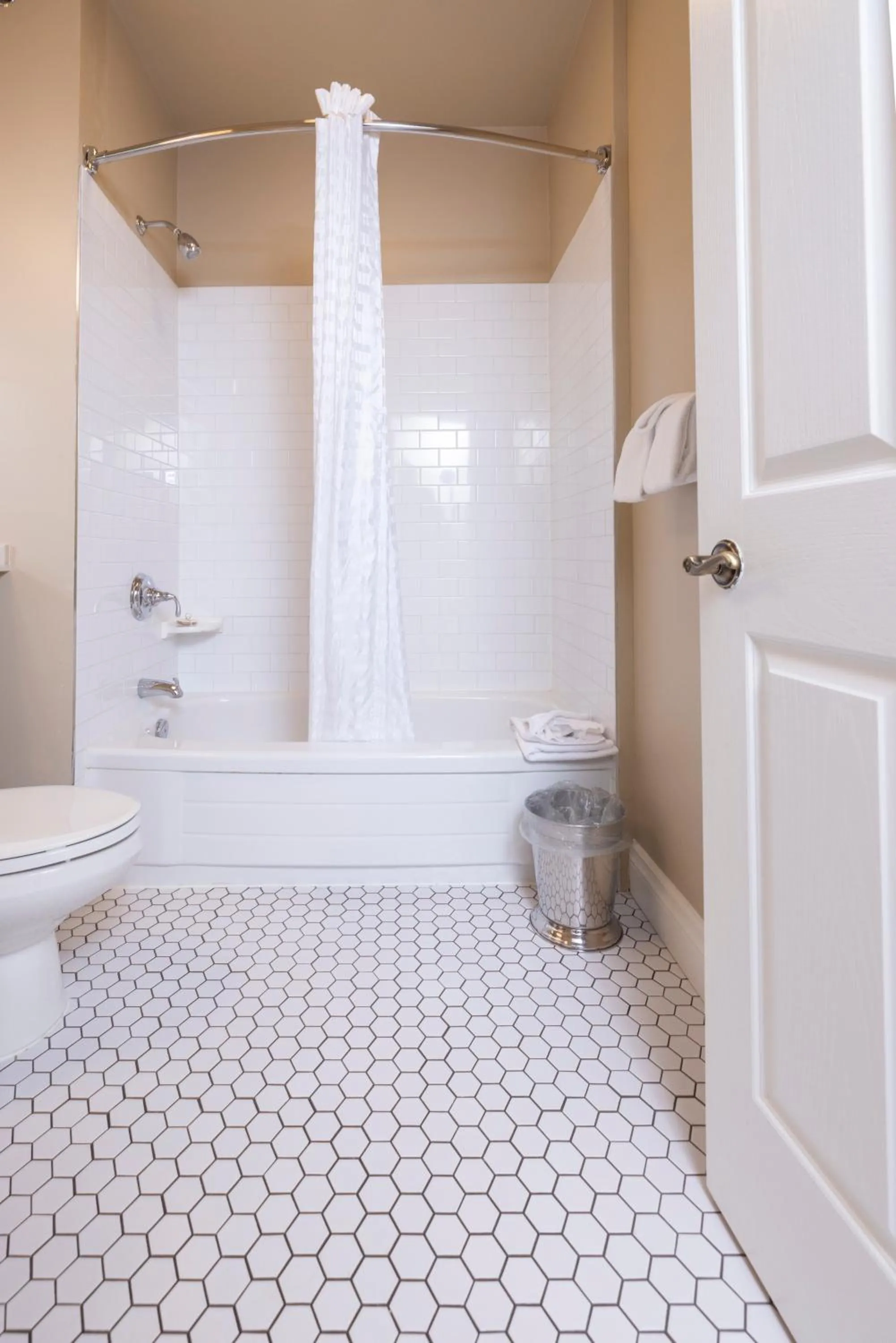 Shower in Windermere House