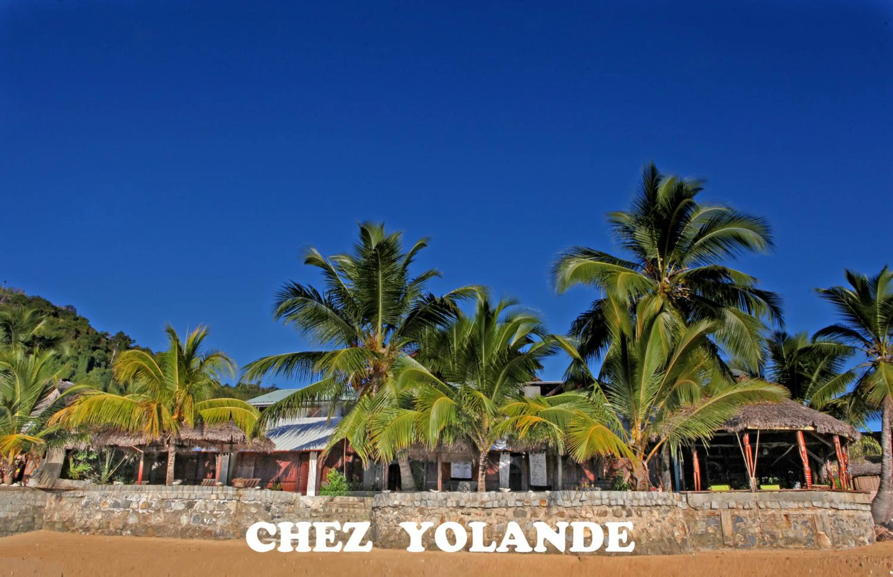 Property building in Chez Yolande