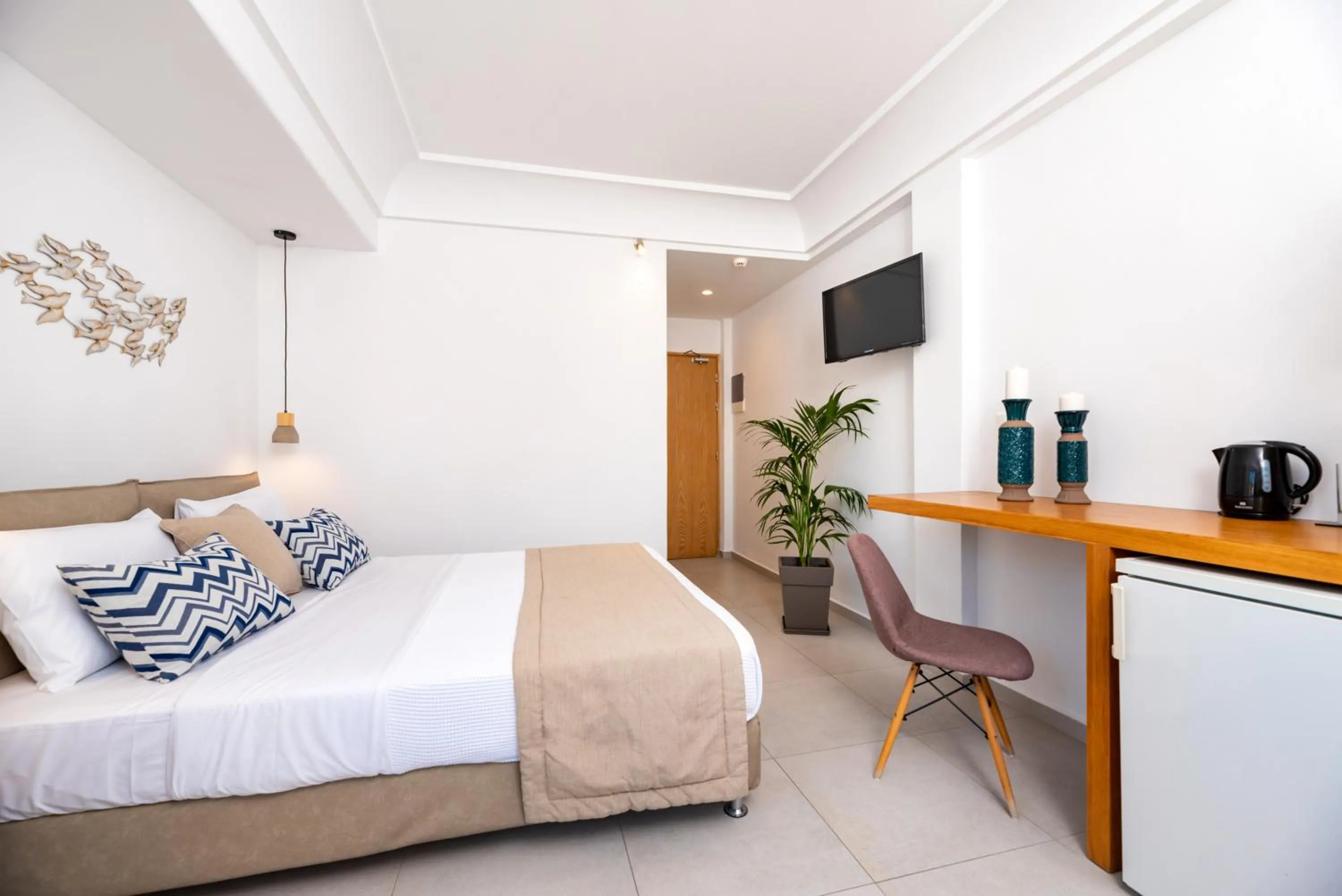 Bedroom, Bed in Kalisperis Hotel