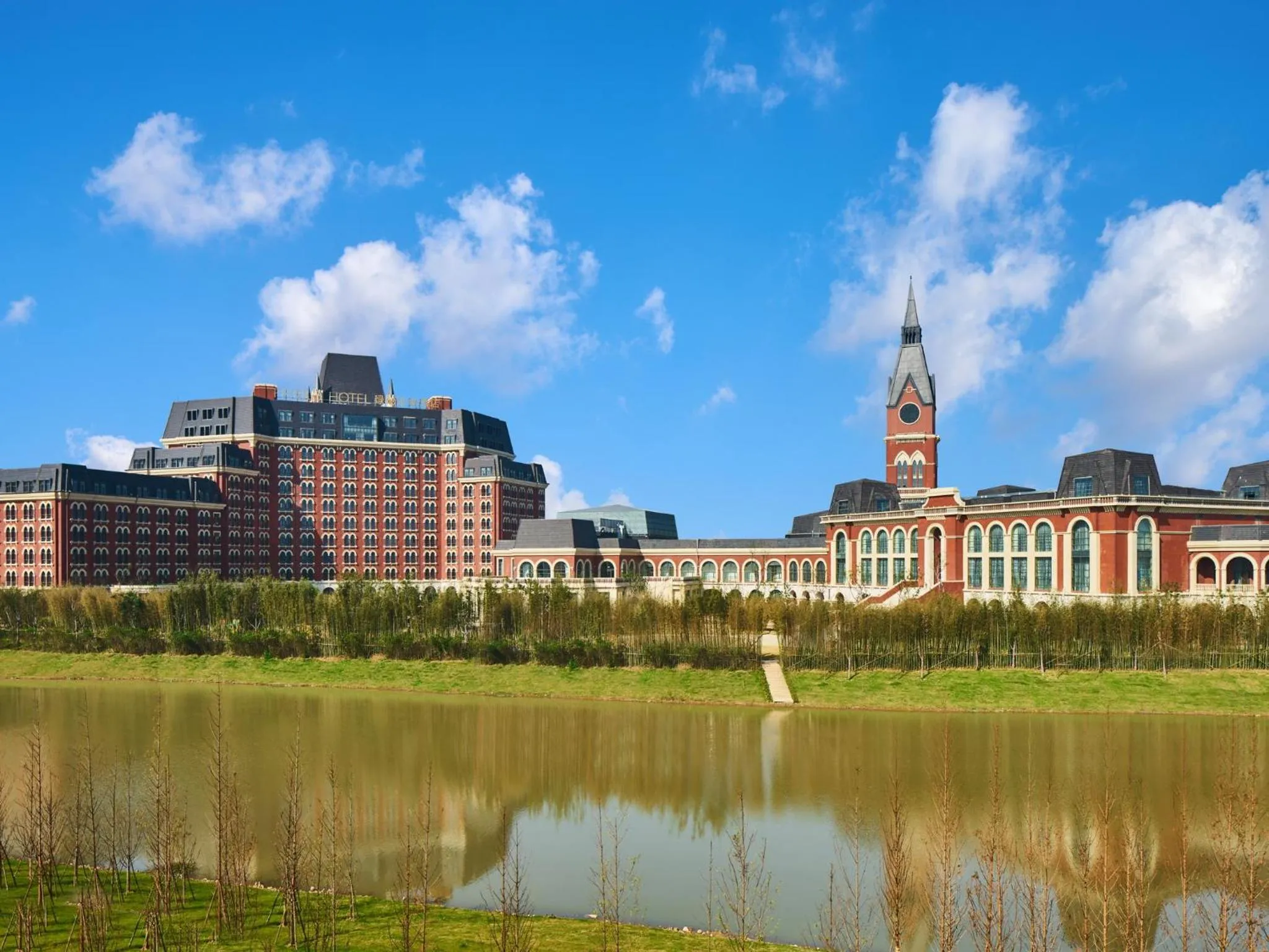 Property building in PRIMUS Hotel Wuhan Hannan