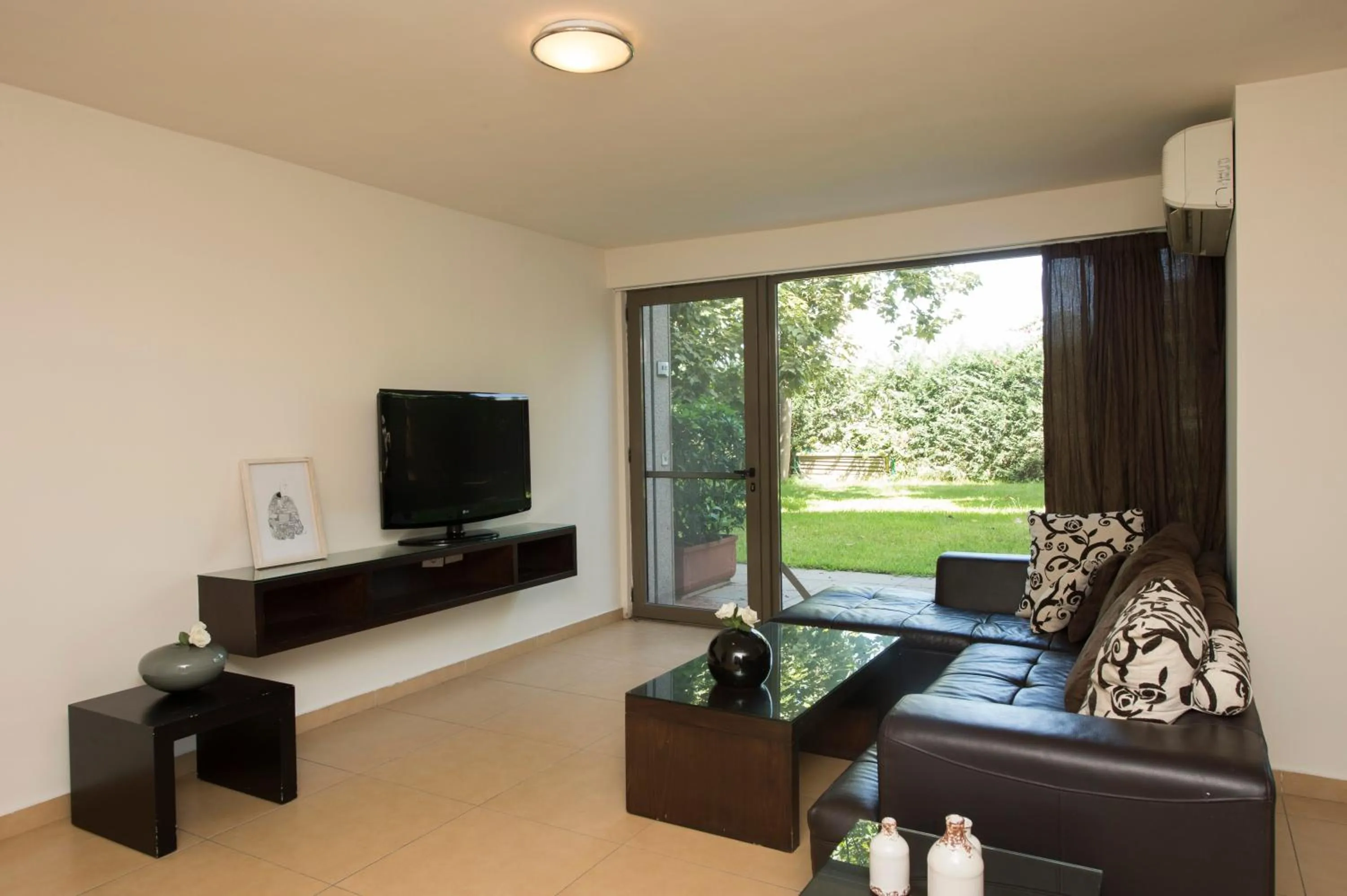 Siwar Center Apartments