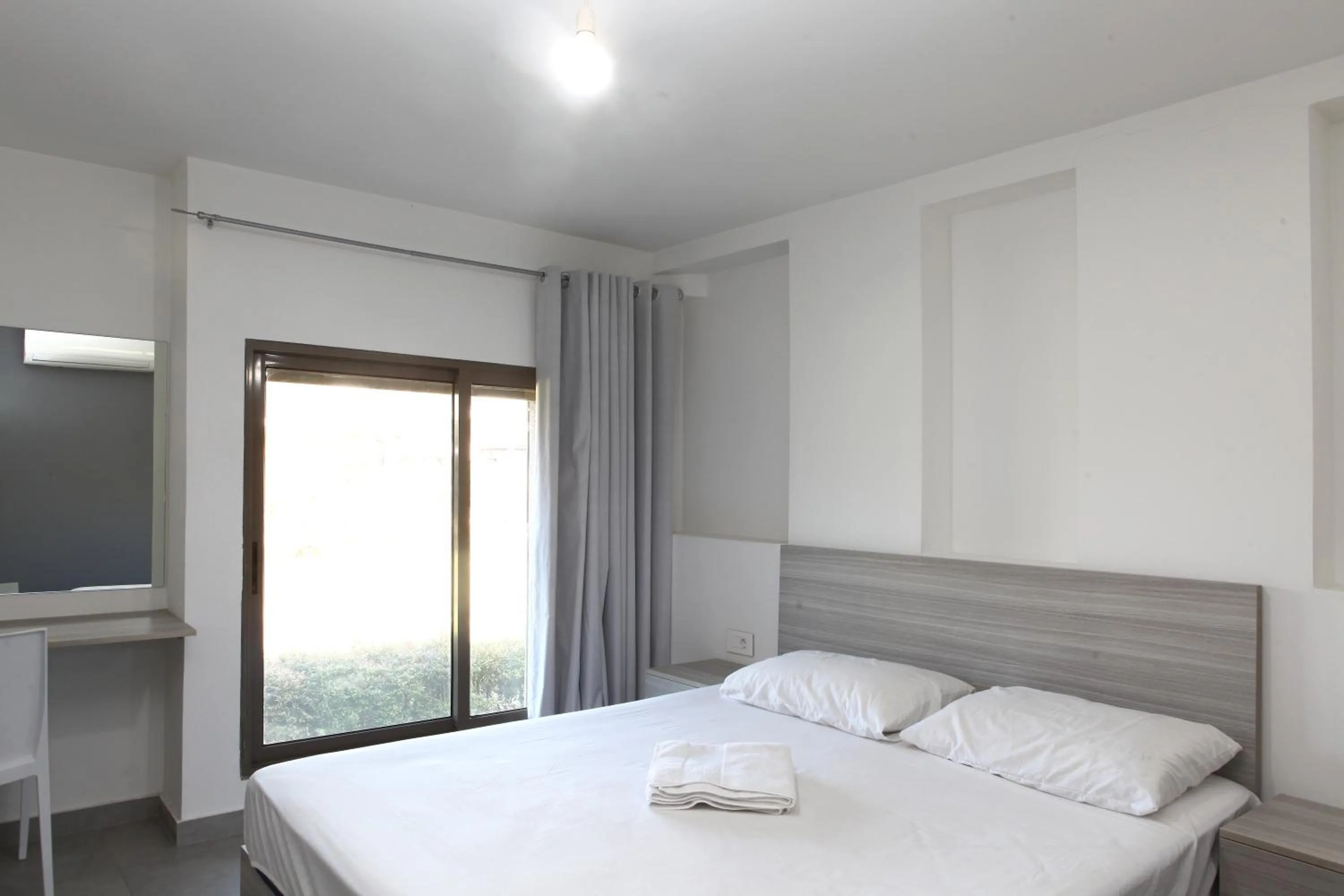 Bed in Siwar Center Apartments