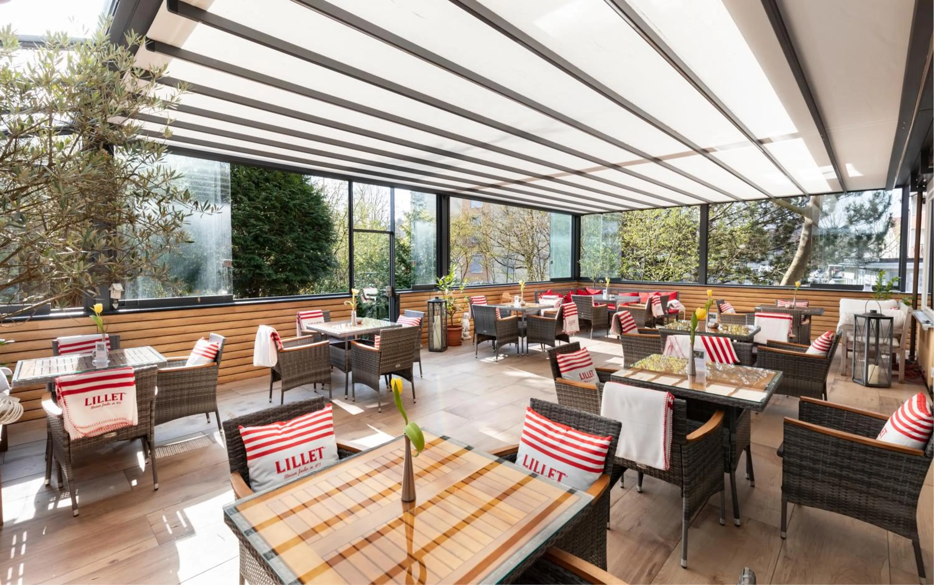 Restaurant/places to eat in Bodensee Hotel Storchen