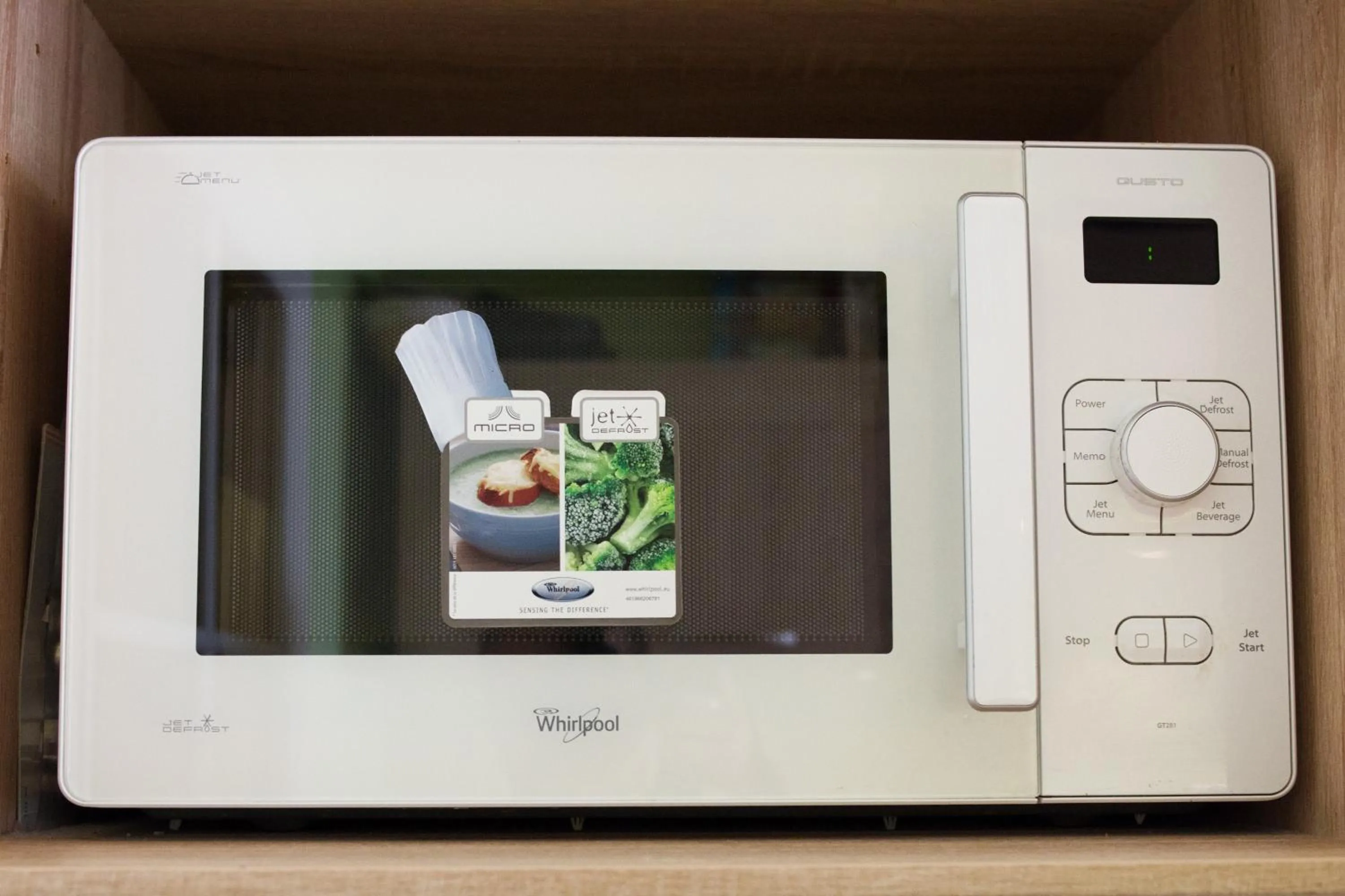 Coffee/tea facilities in Chambre d'hôtes Au Coeur De NancyB&B proche gare de Nancy