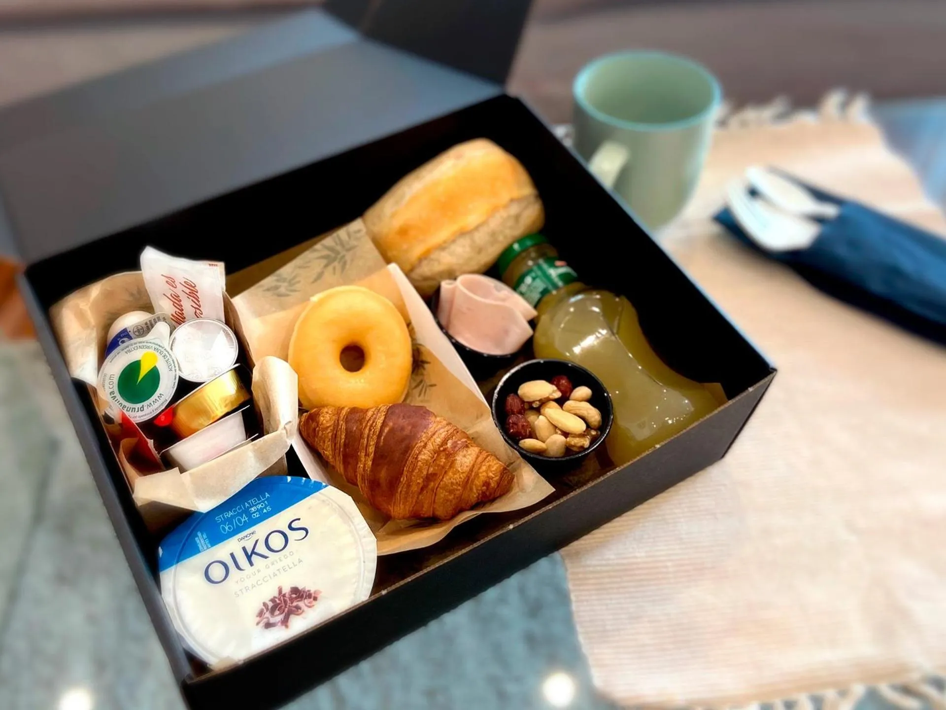 Breakfast in Mosaic by Ona