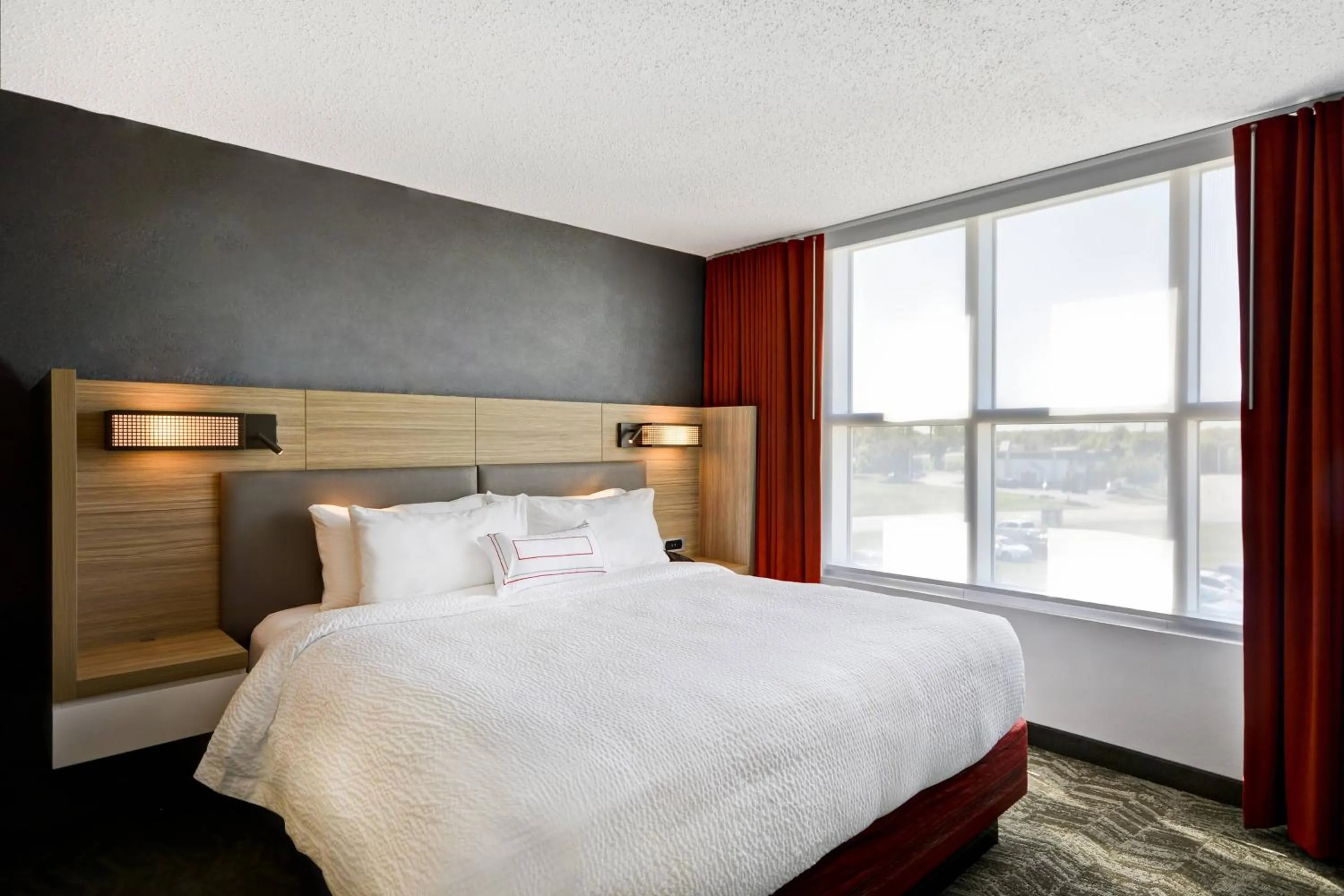 Bedroom, Bed in SpringHill Suites by Marriott Indianapolis Airport/Plainfield