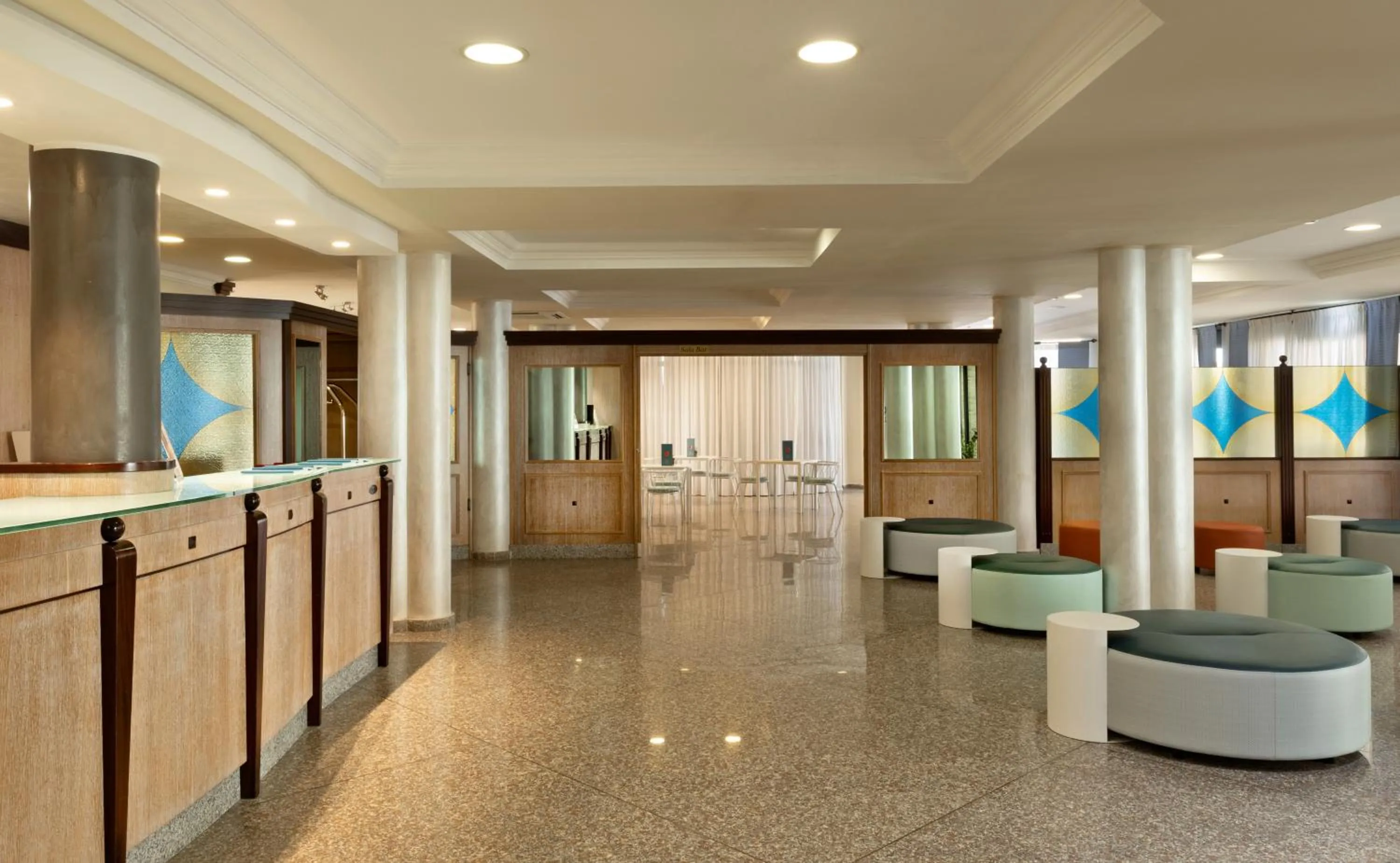 Lobby or reception in Rina Hotel