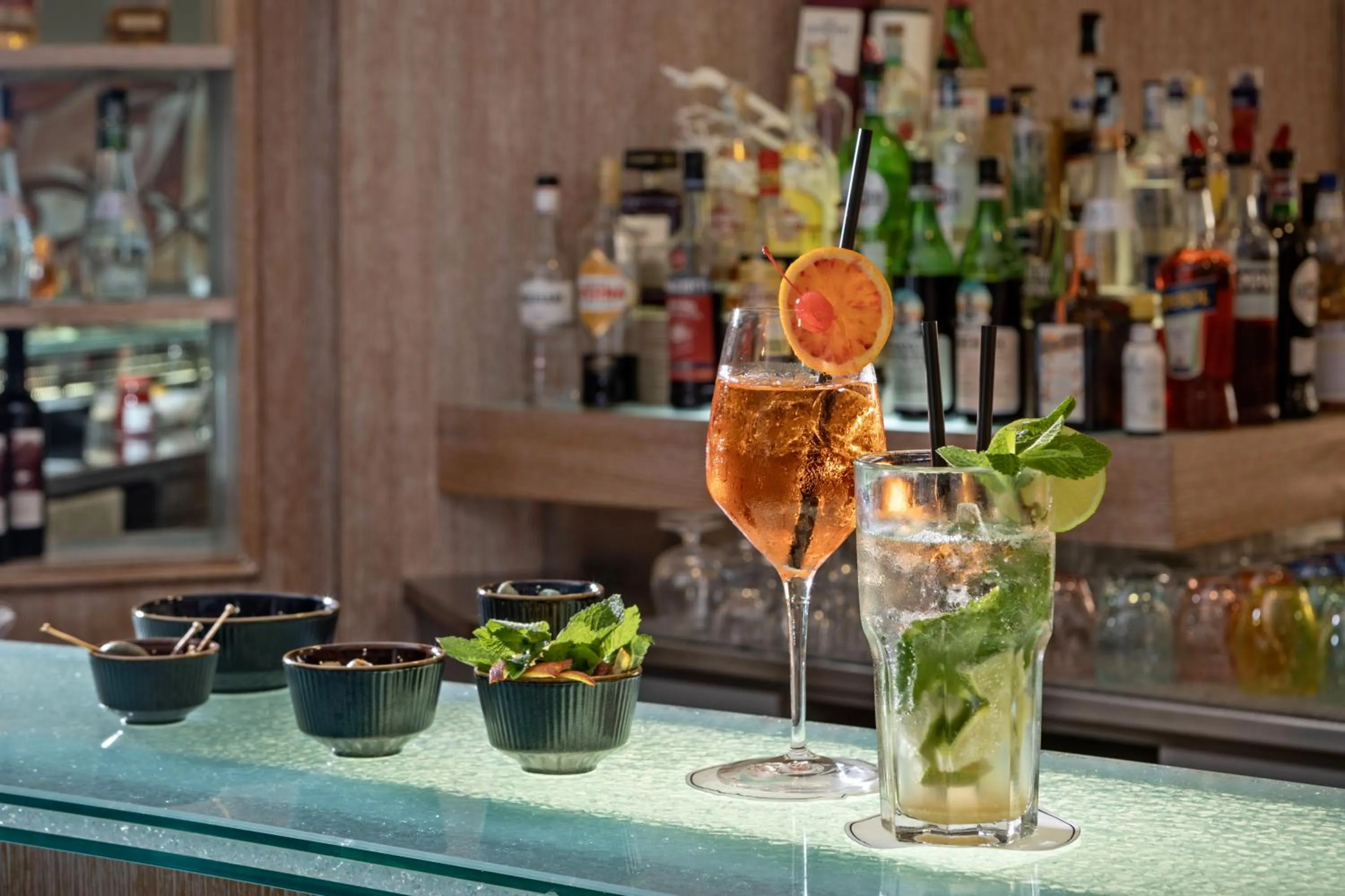 Lounge or bar in Rina Hotel