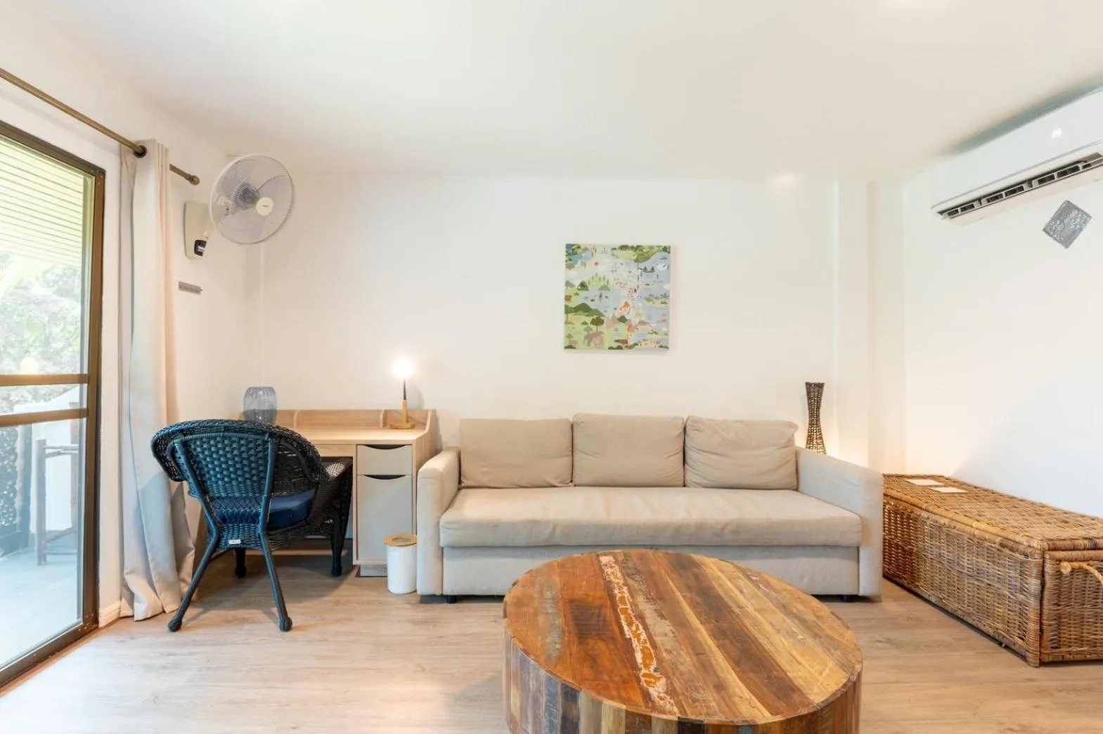 Living room in Dolphin Bay Beach Resort