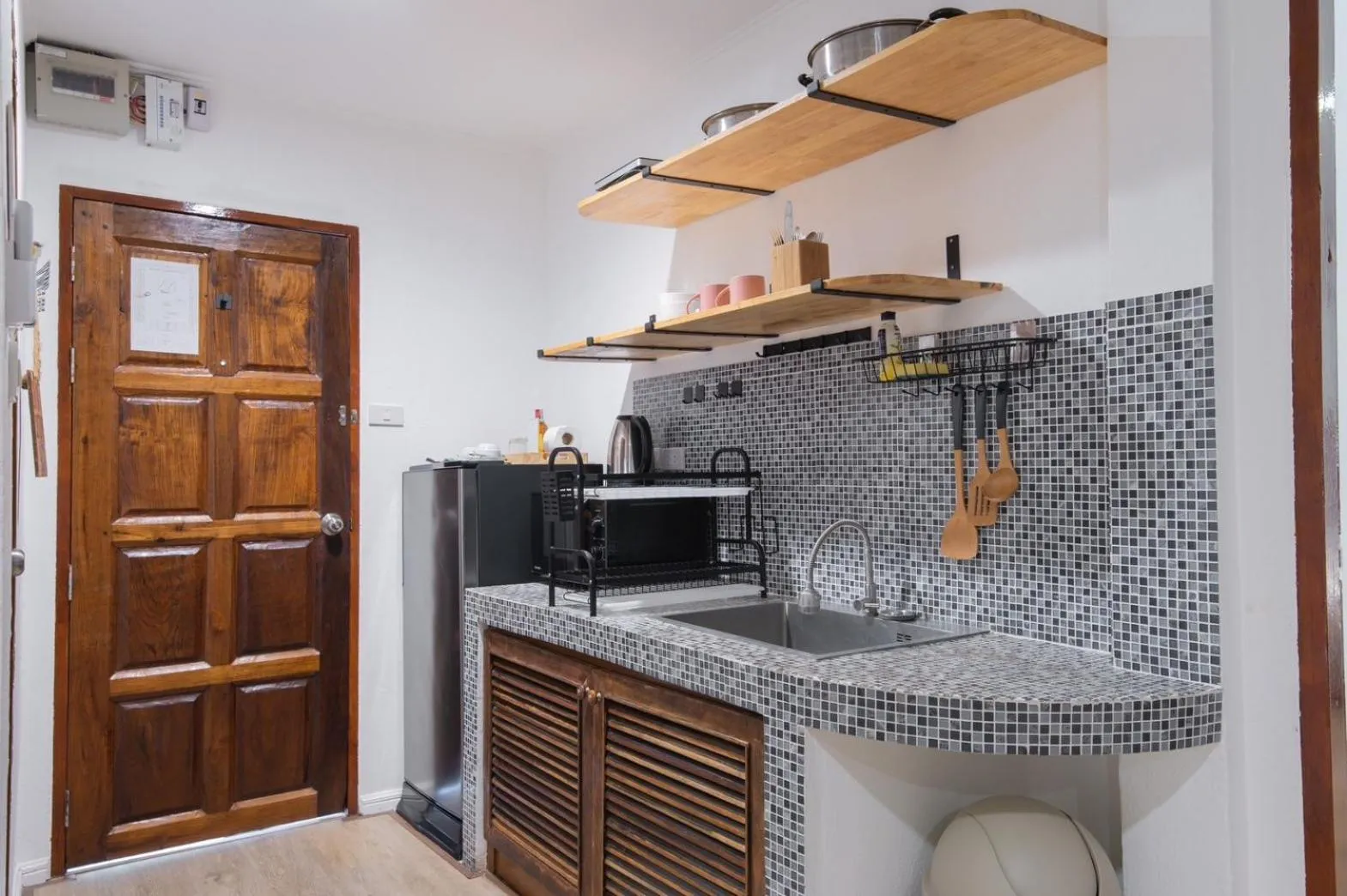 Kitchen or kitchenette in Dolphin Bay Beach Resort