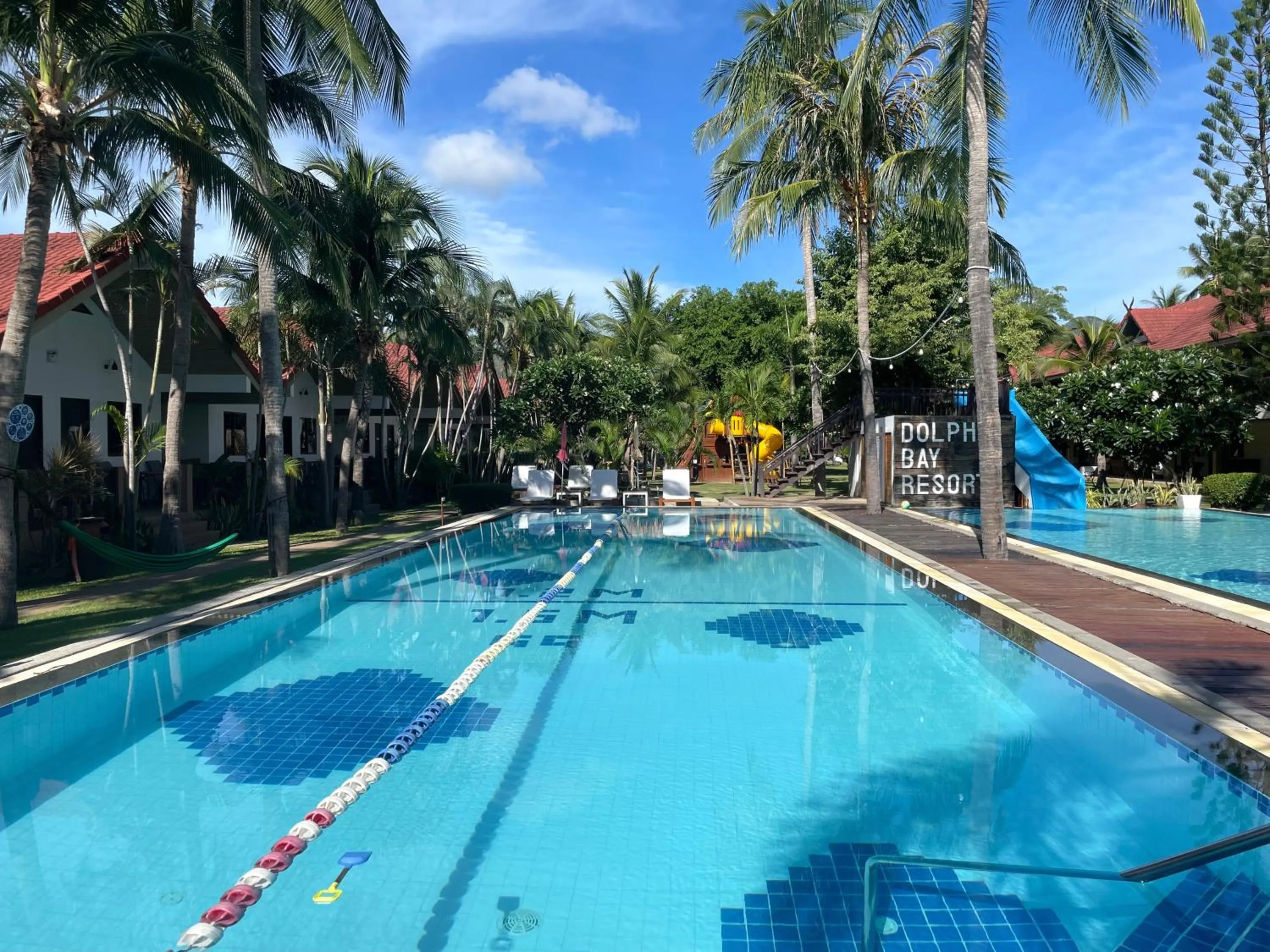 Swimming pool in Dolphin Bay Beach Resort
