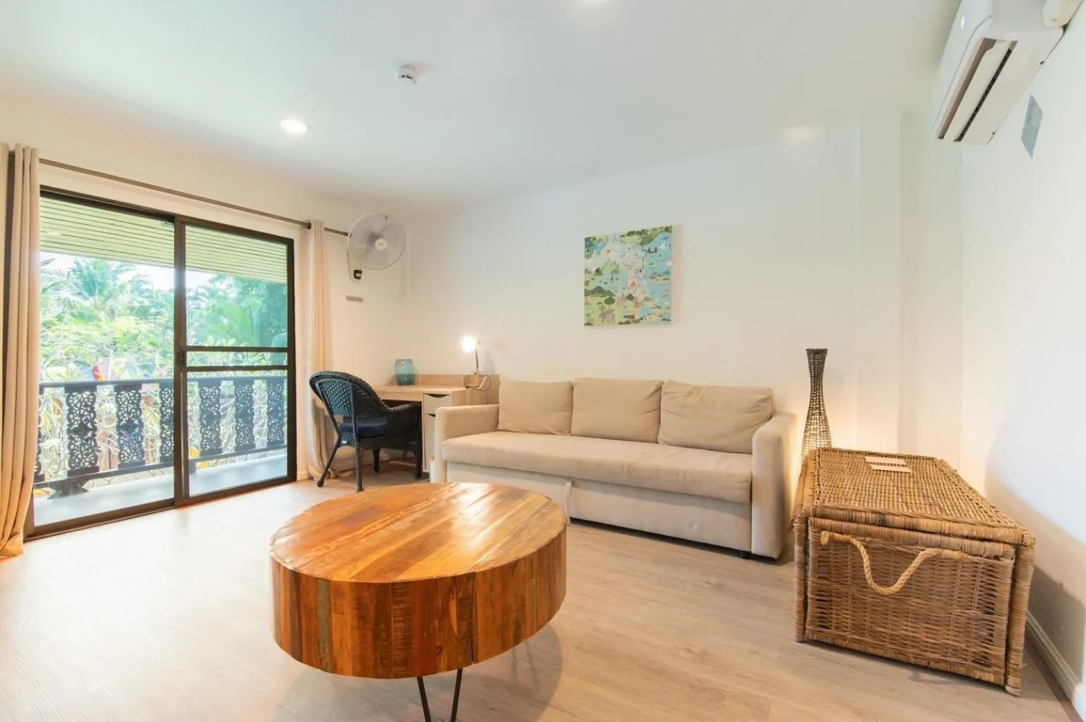 Living room in Dolphin Bay Beach Resort