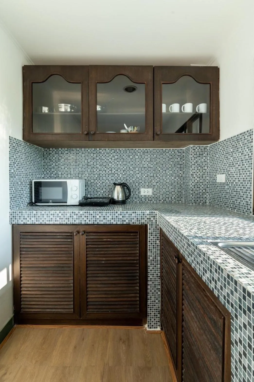 Kitchen or kitchenette in Dolphin Bay Beach Resort